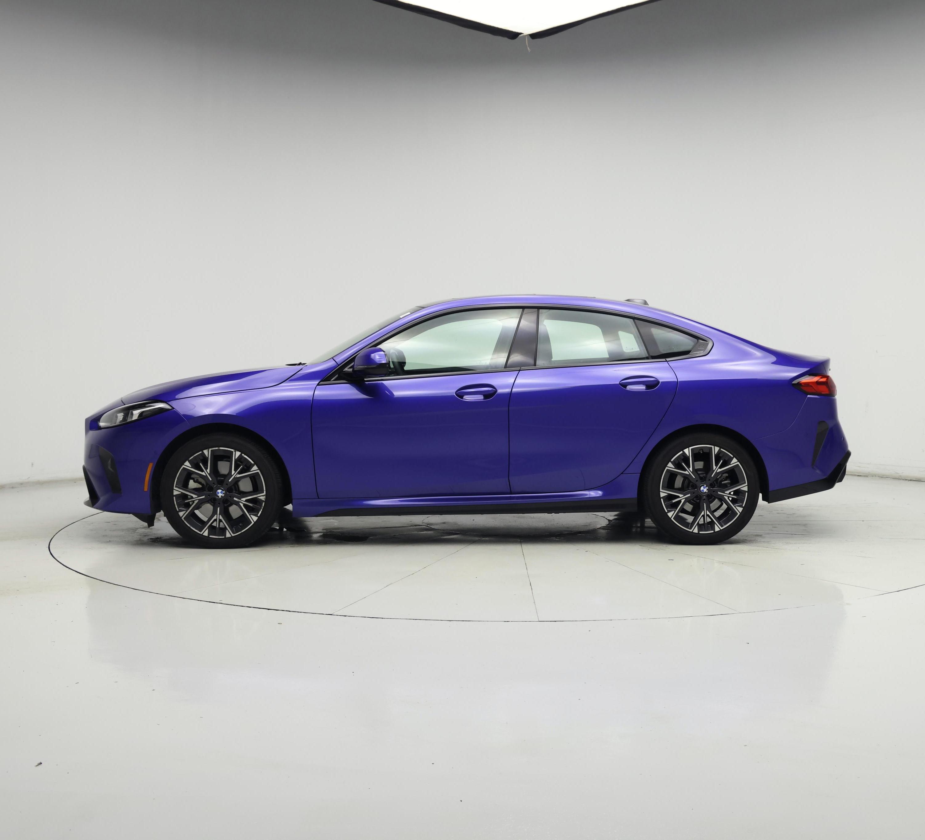 Thumbnail: 2025 BMW 2 Series - 3