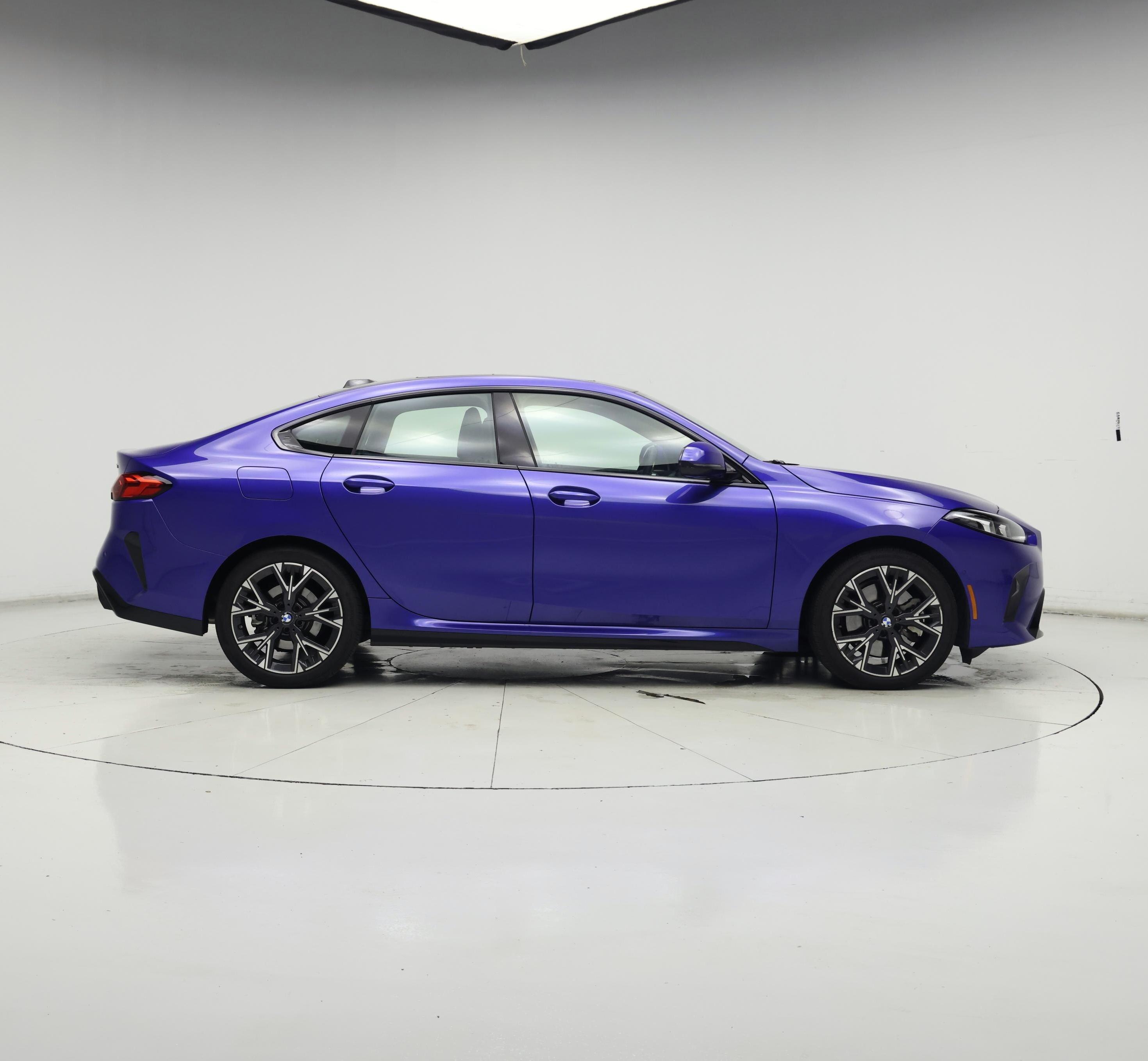 Thumbnail: 2025 BMW 2 Series - 7