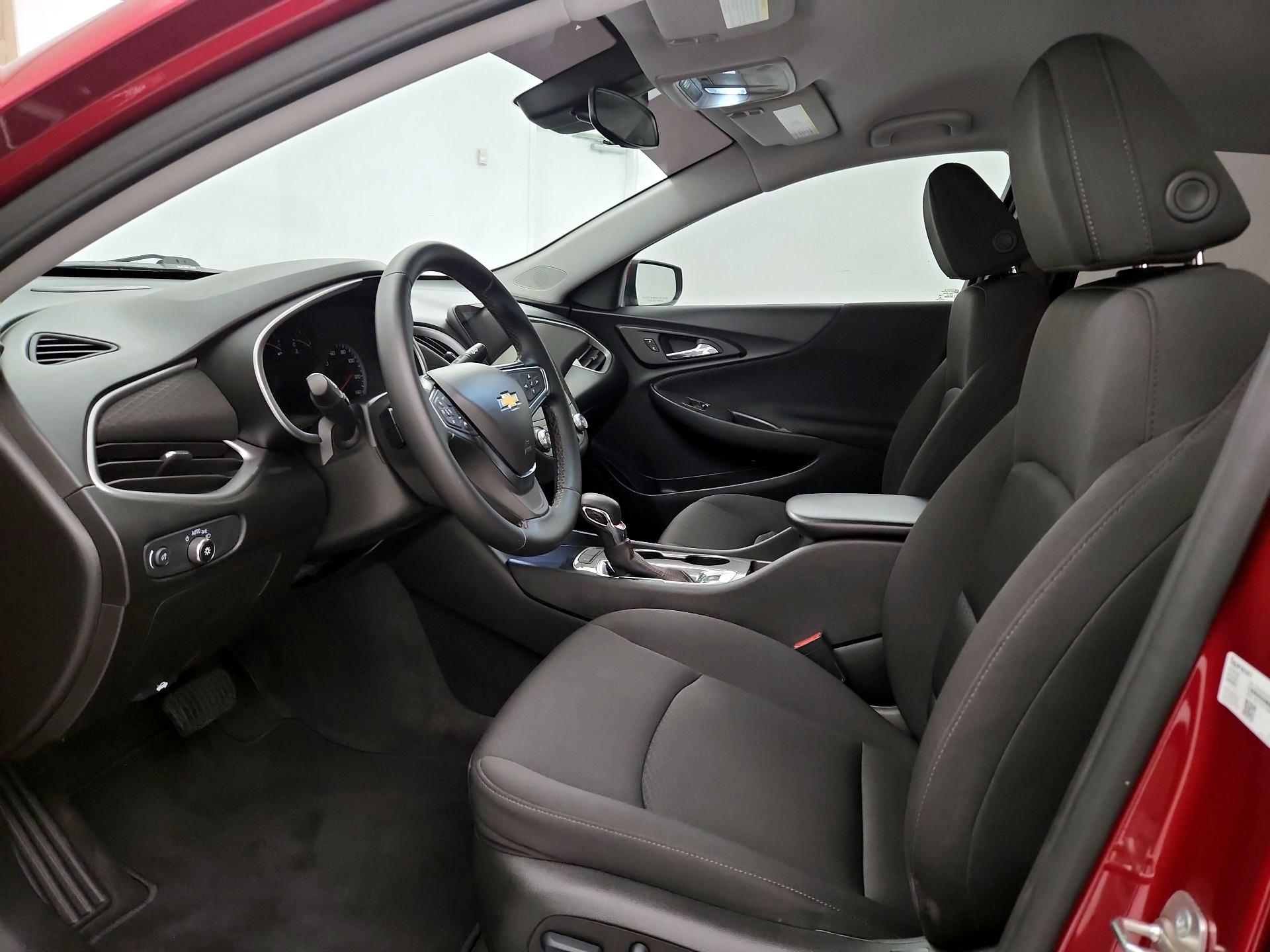 Thumbnail: 2024 Chevrolet Malibu - 11