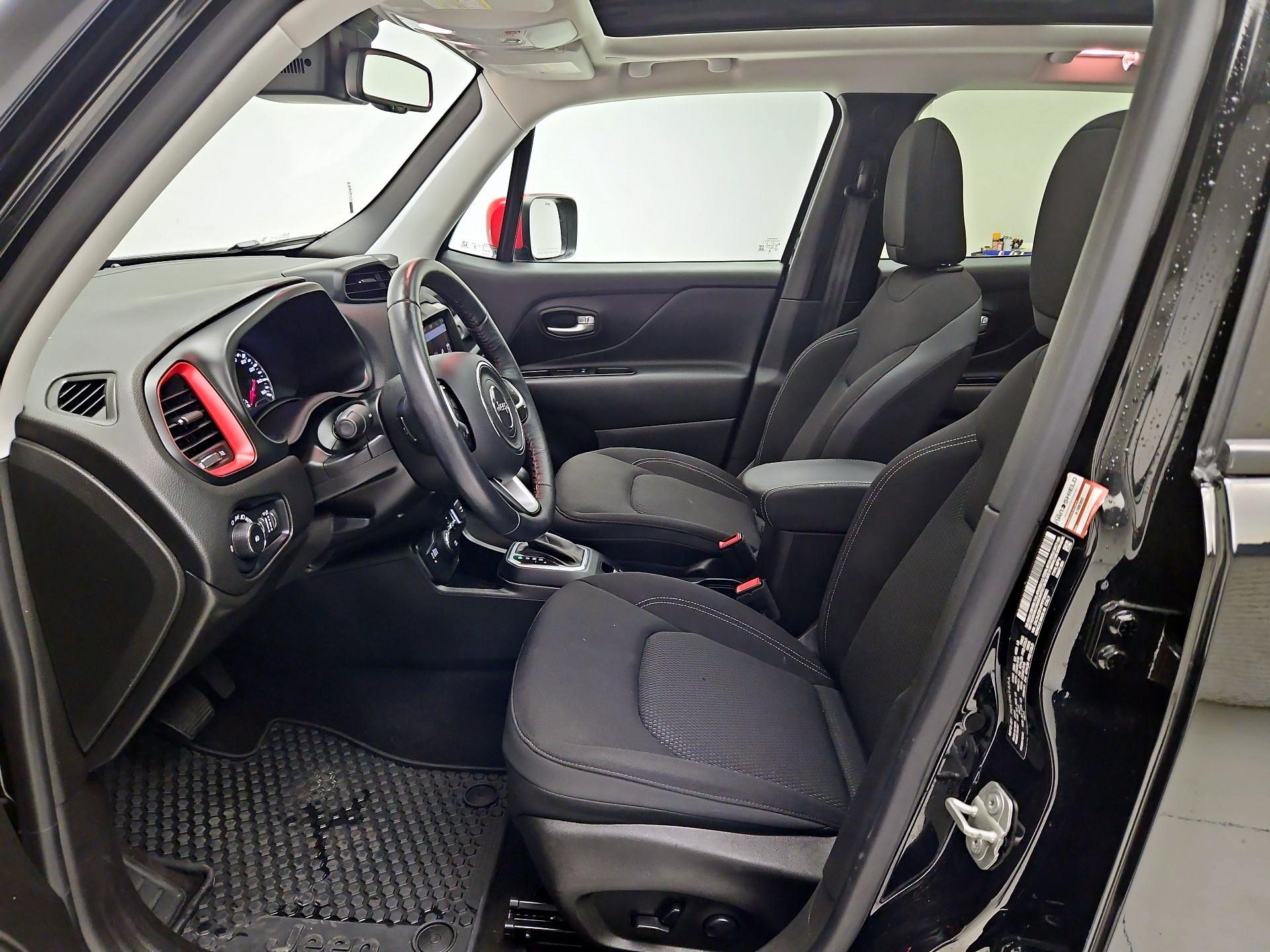 Thumbnail: 2023 Jeep Renegade - 11