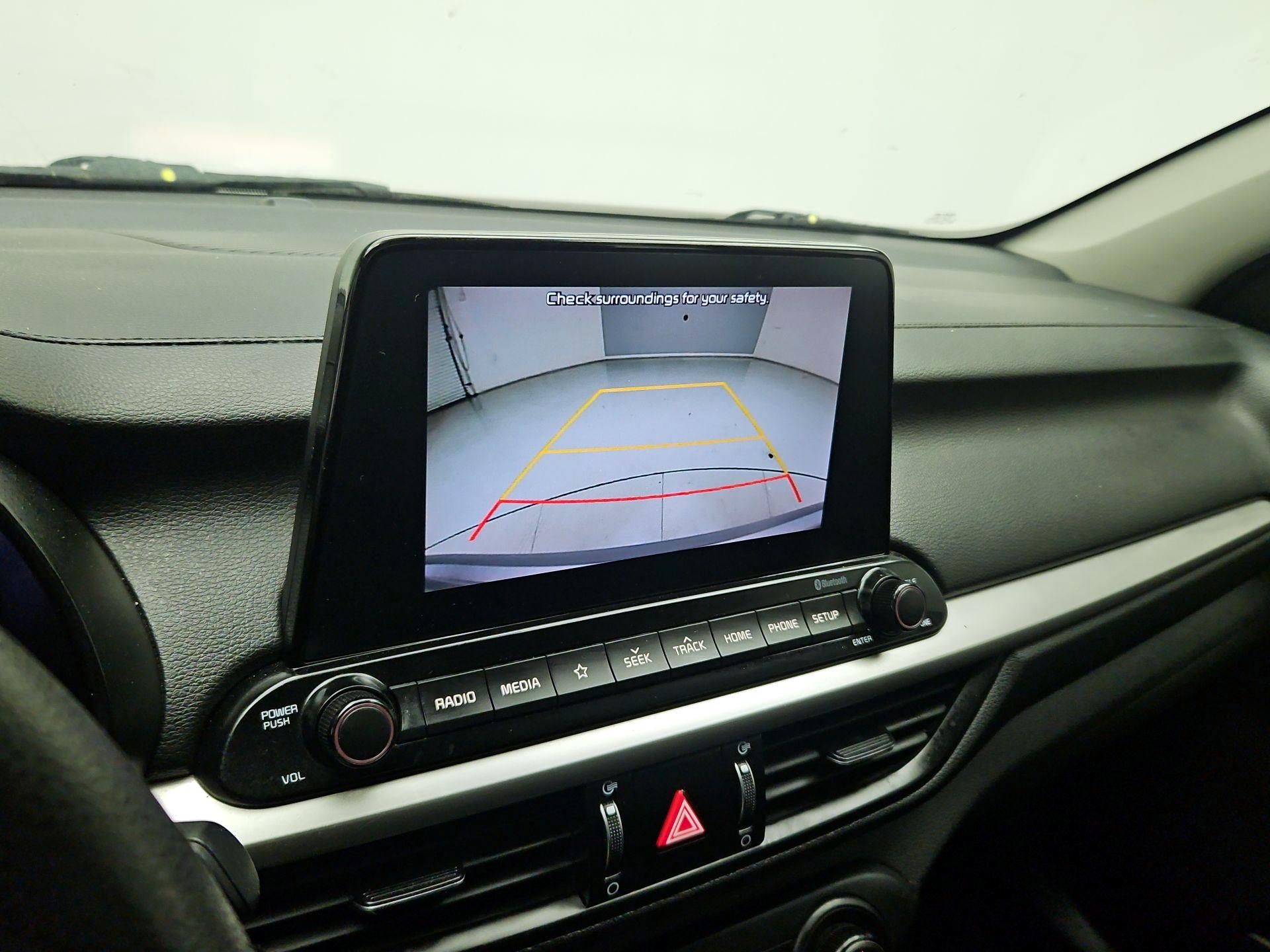 Thumbnail: 2021 Kia Forte - 14