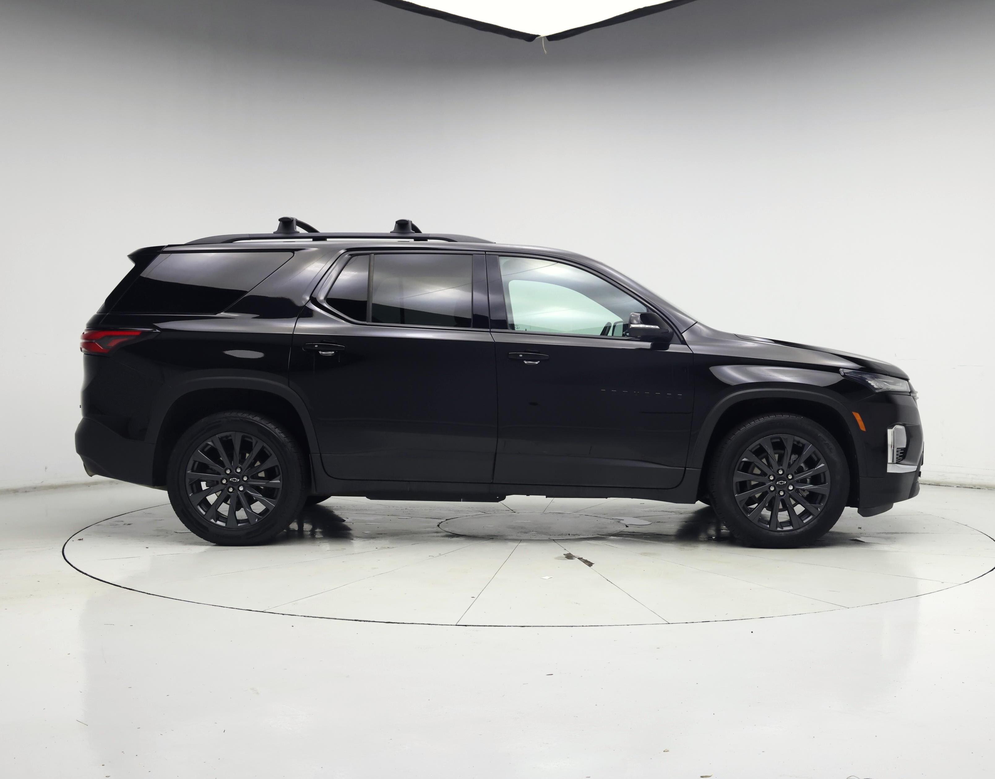 Thumbnail: 2023 Chevrolet Traverse - 7