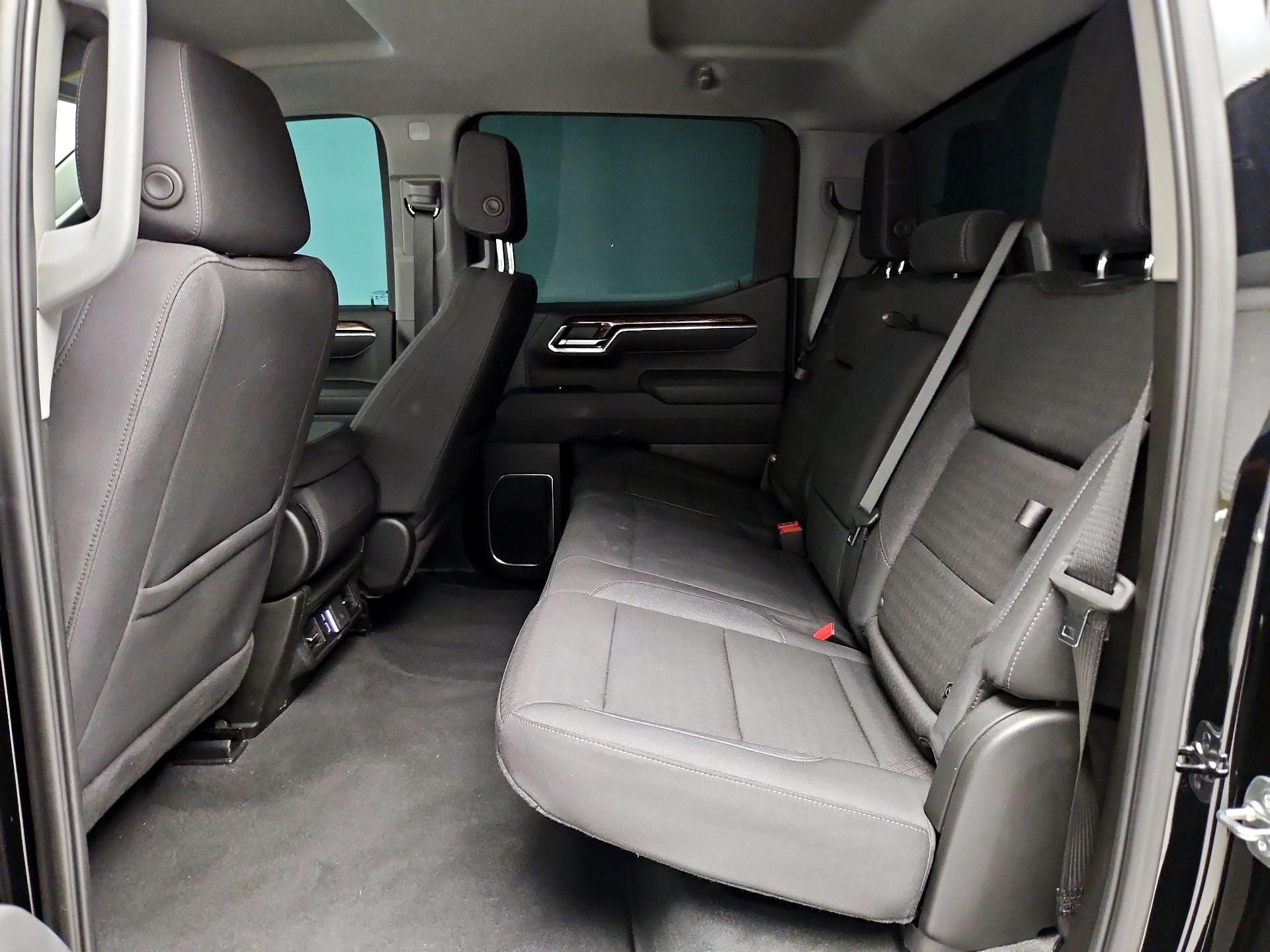 Thumbnail: 2025 GMC Sierra 1500 - 17