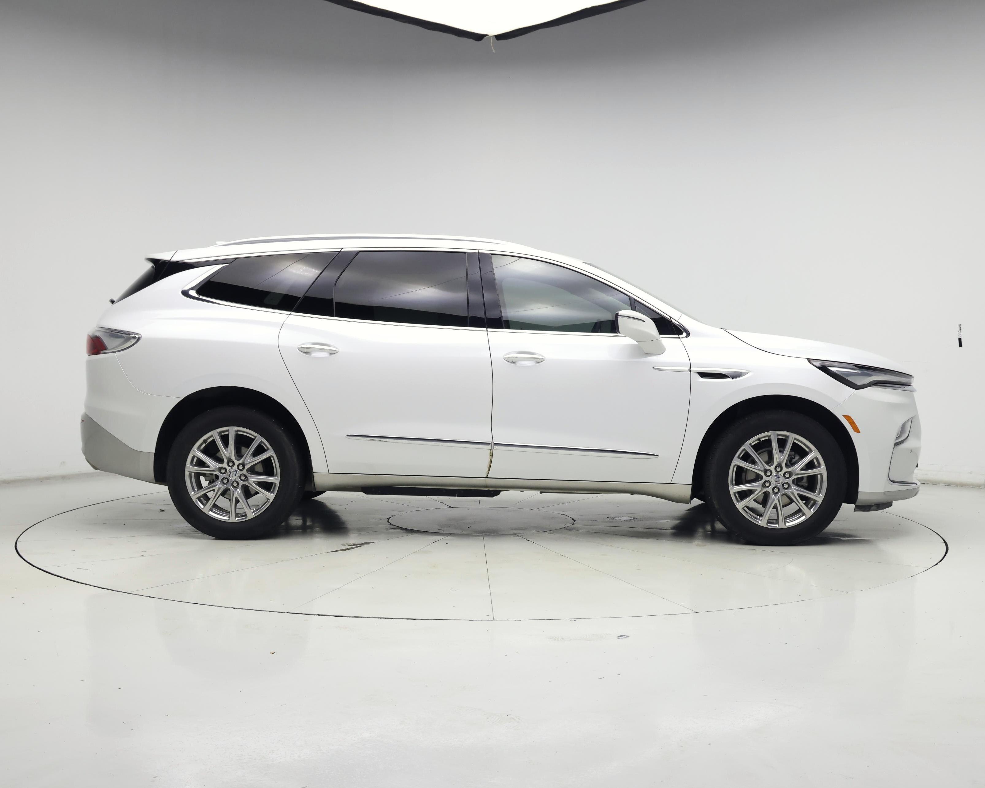 Thumbnail: 2023 Buick Enclave - 7