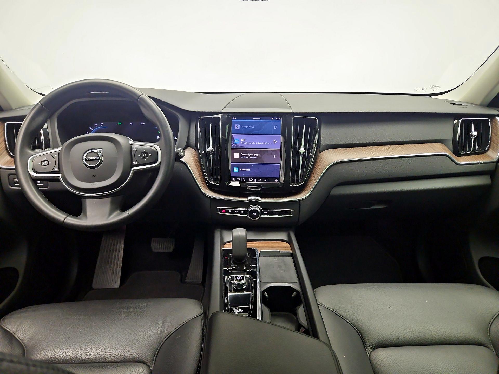 Thumbnail: 2022 Volvo XC60 - 9