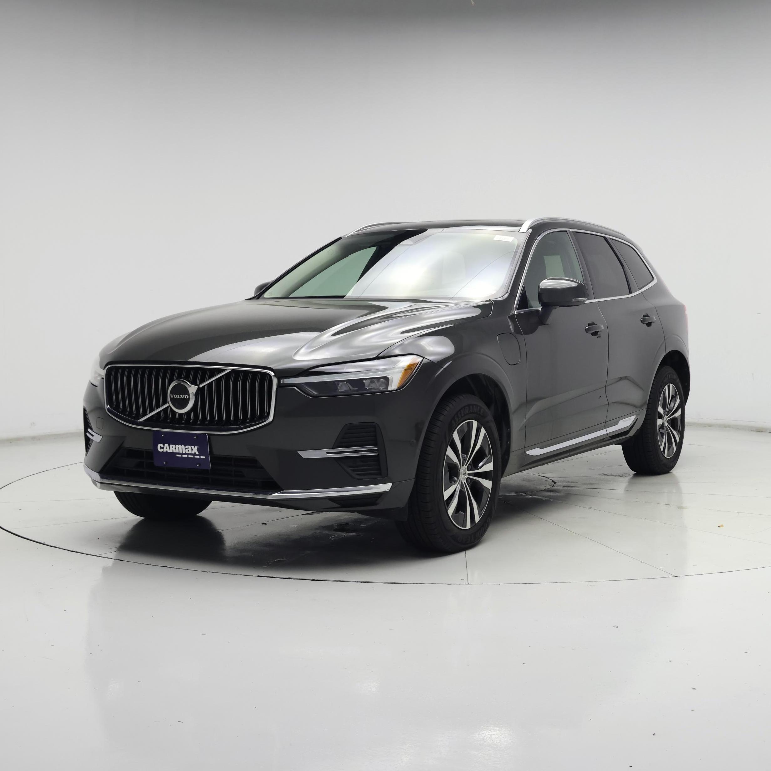 Thumbnail: 2022 Volvo XC60 - 4