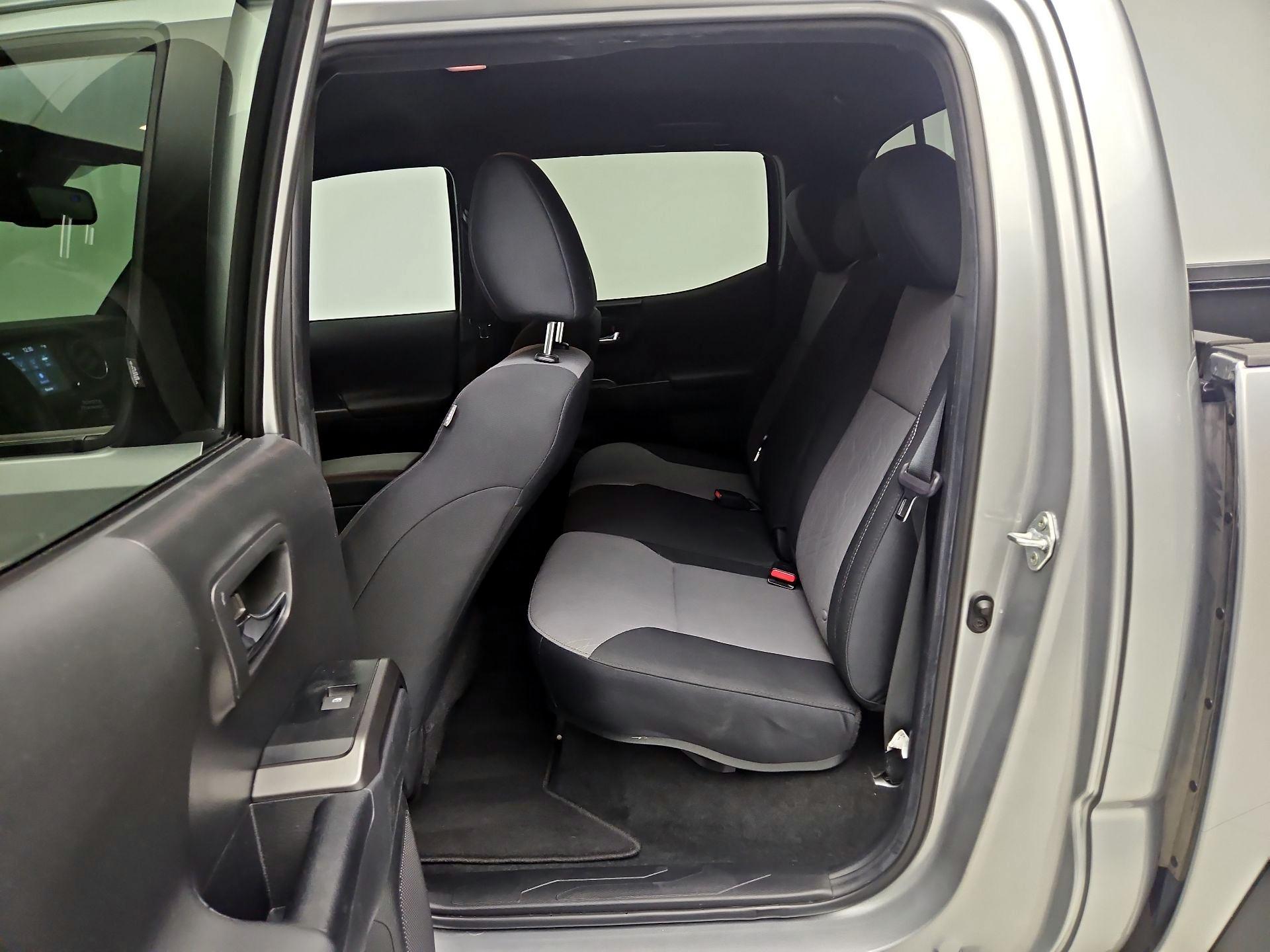 Thumbnail: 2023 Toyota Tacoma - 19