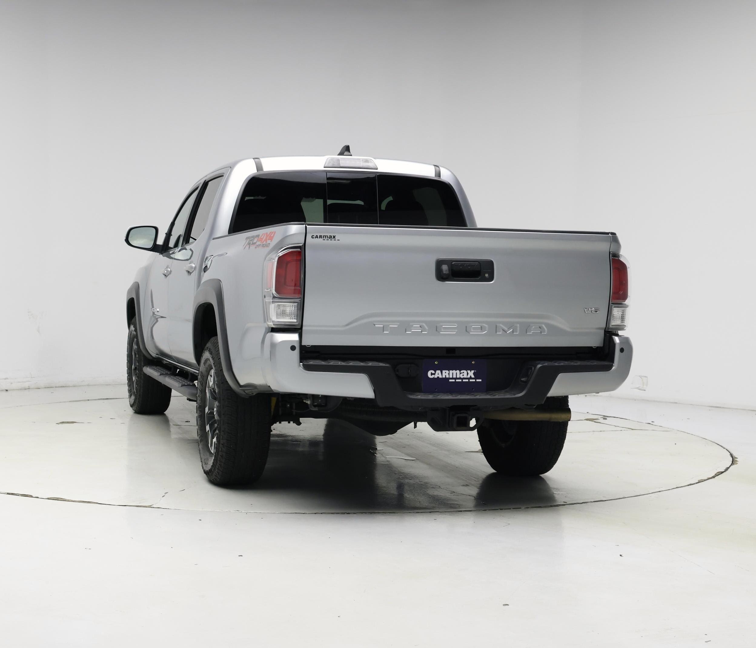 Thumbnail: 2023 Toyota Tacoma - 6