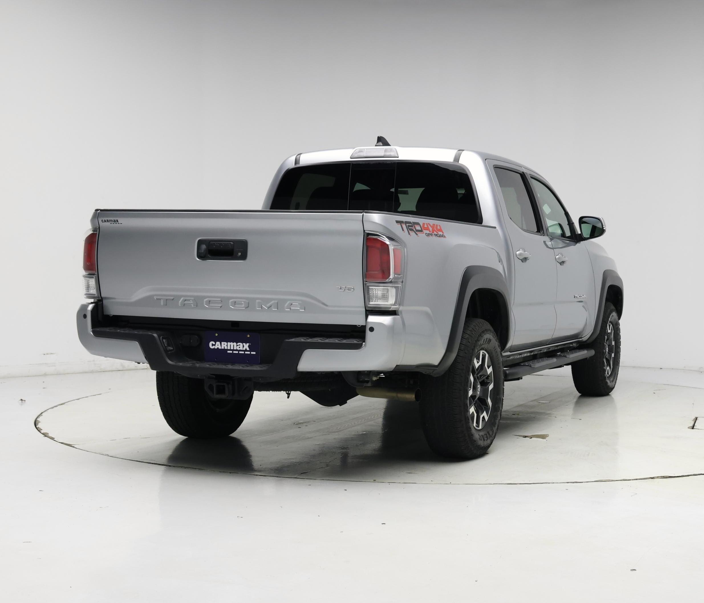 Thumbnail: 2023 Toyota Tacoma - 8