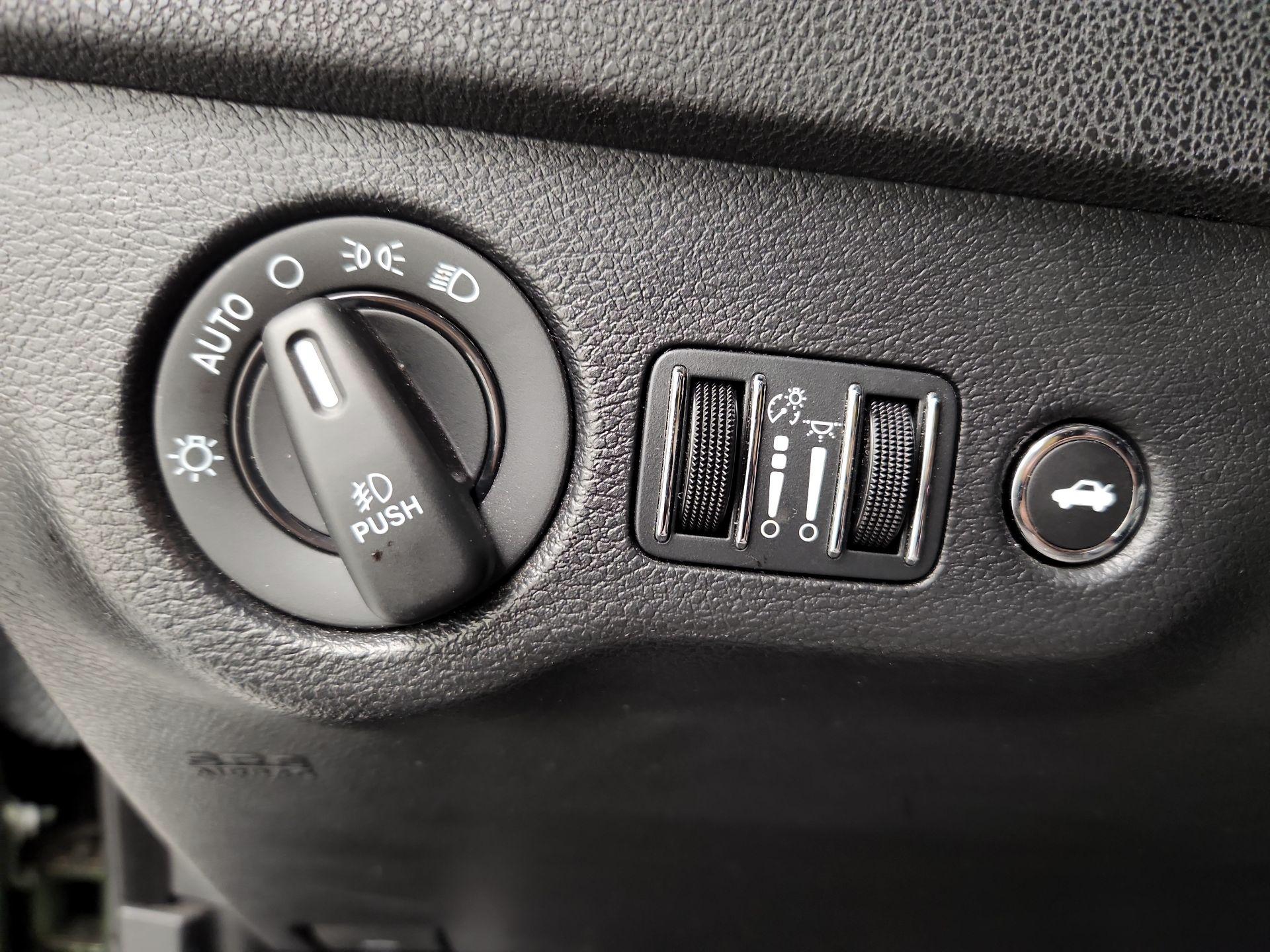 Thumbnail: 2022 Dodge Charger - 13