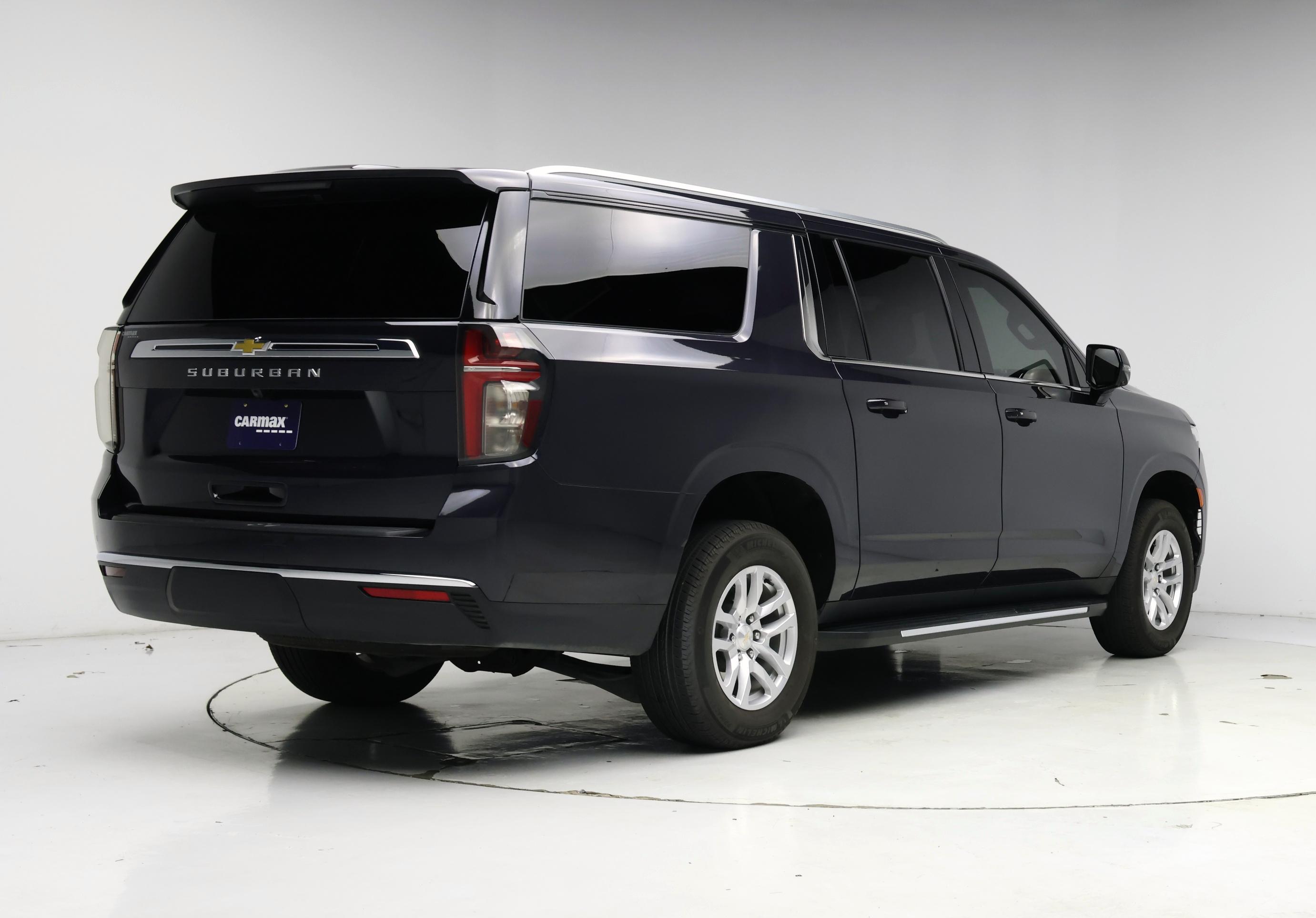 Thumbnail: 2024 Chevrolet Suburban - 8