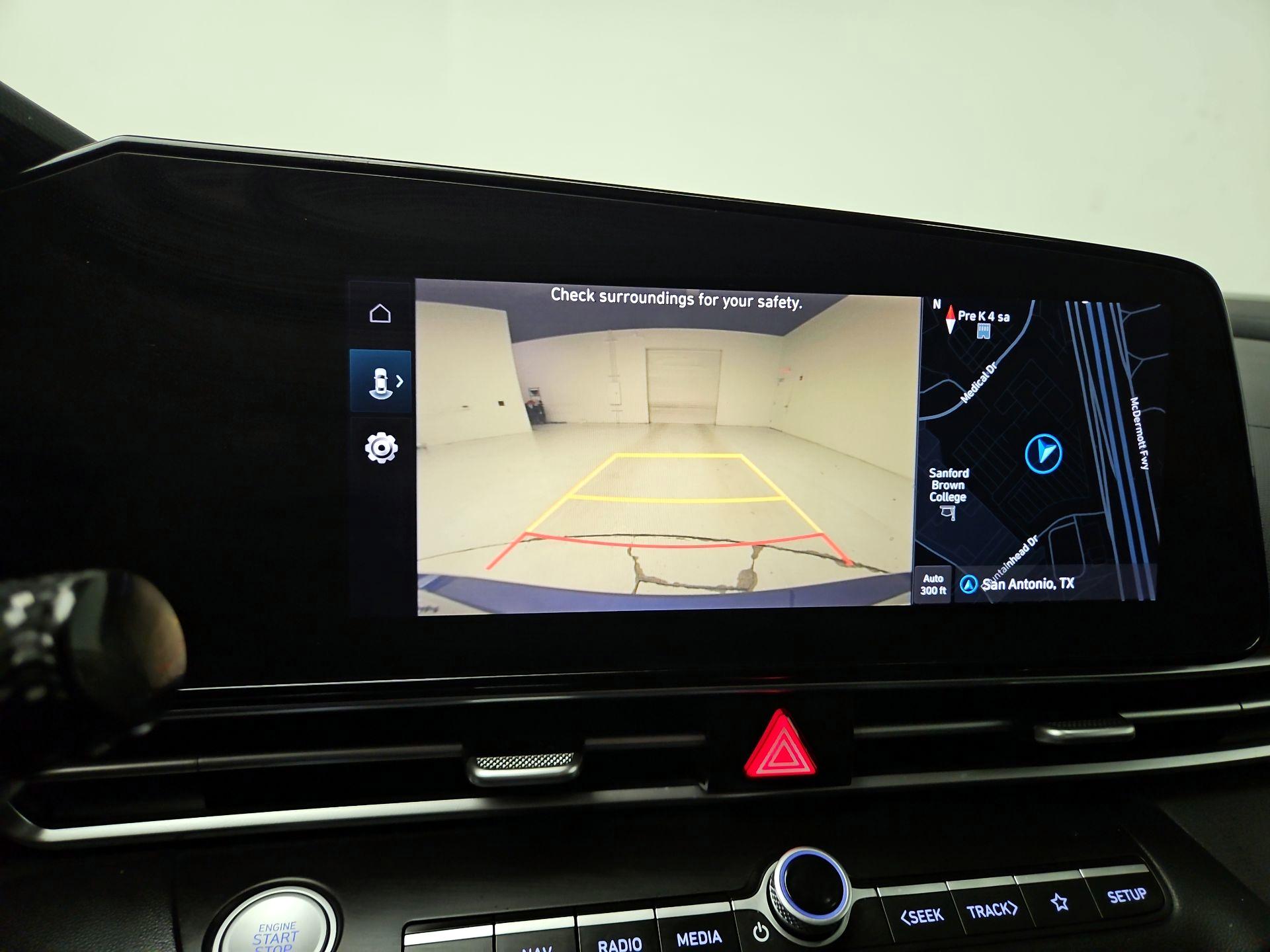 Thumbnail: 2023 Hyundai Elantra - 15