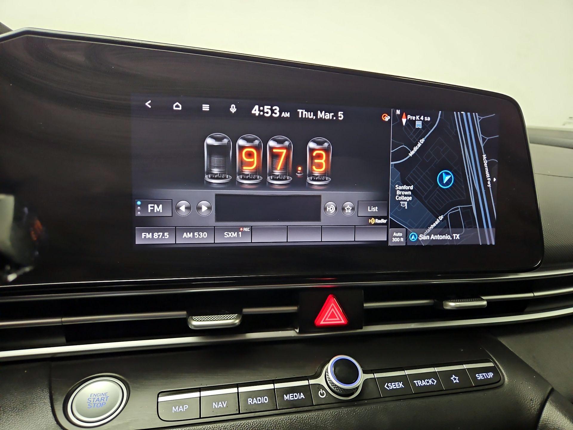 Thumbnail: 2023 Hyundai Elantra - 16