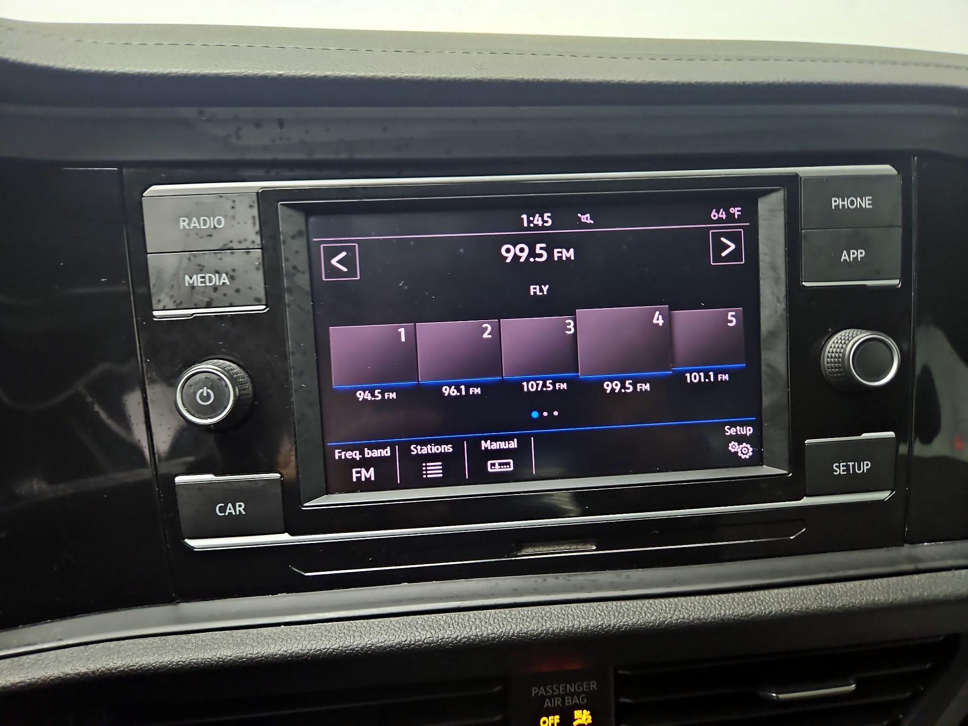 Thumbnail: 2019 Volkswagen Jetta - 15