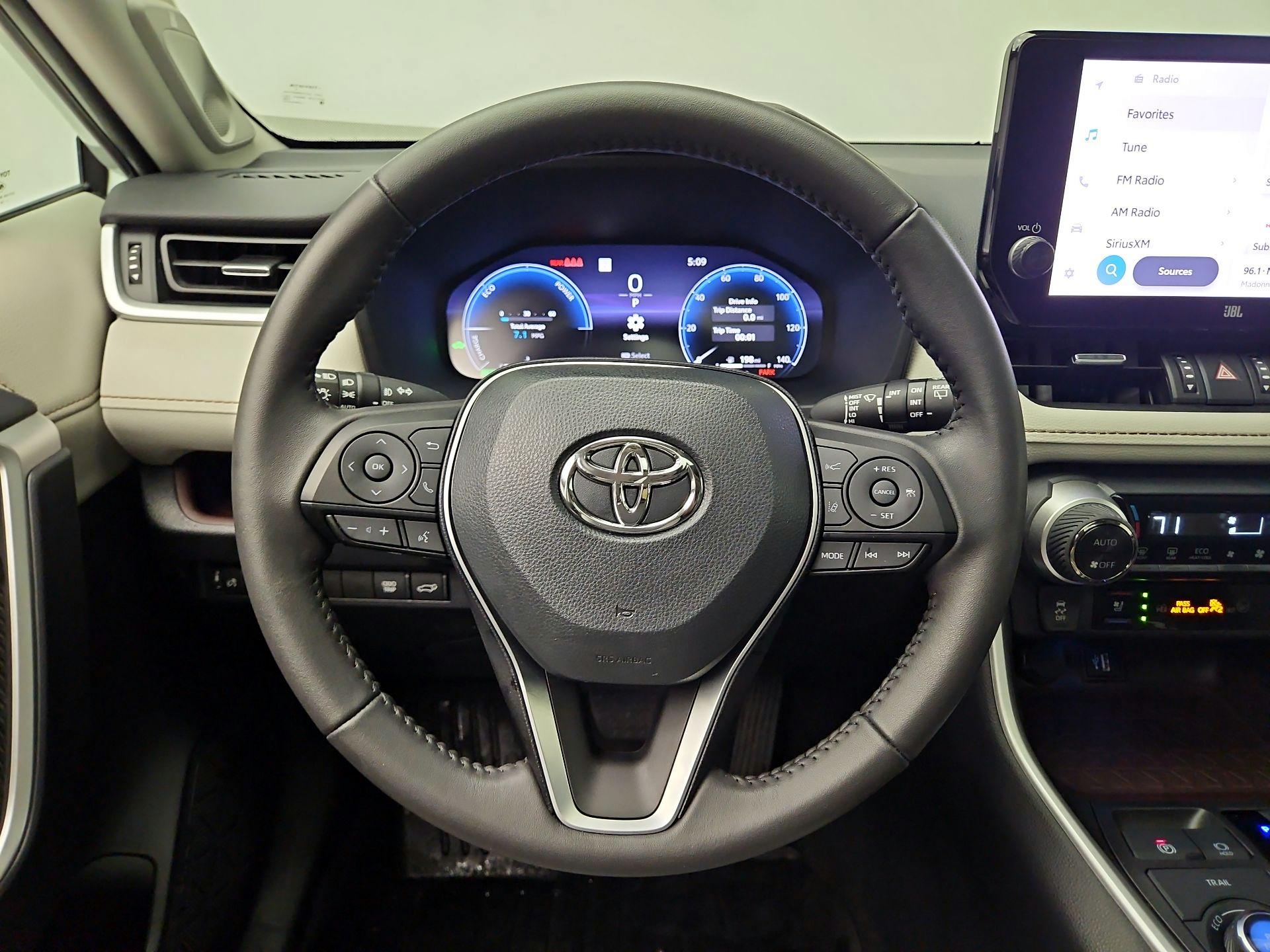 Thumbnail: 2024 Toyota RAV4 - 10