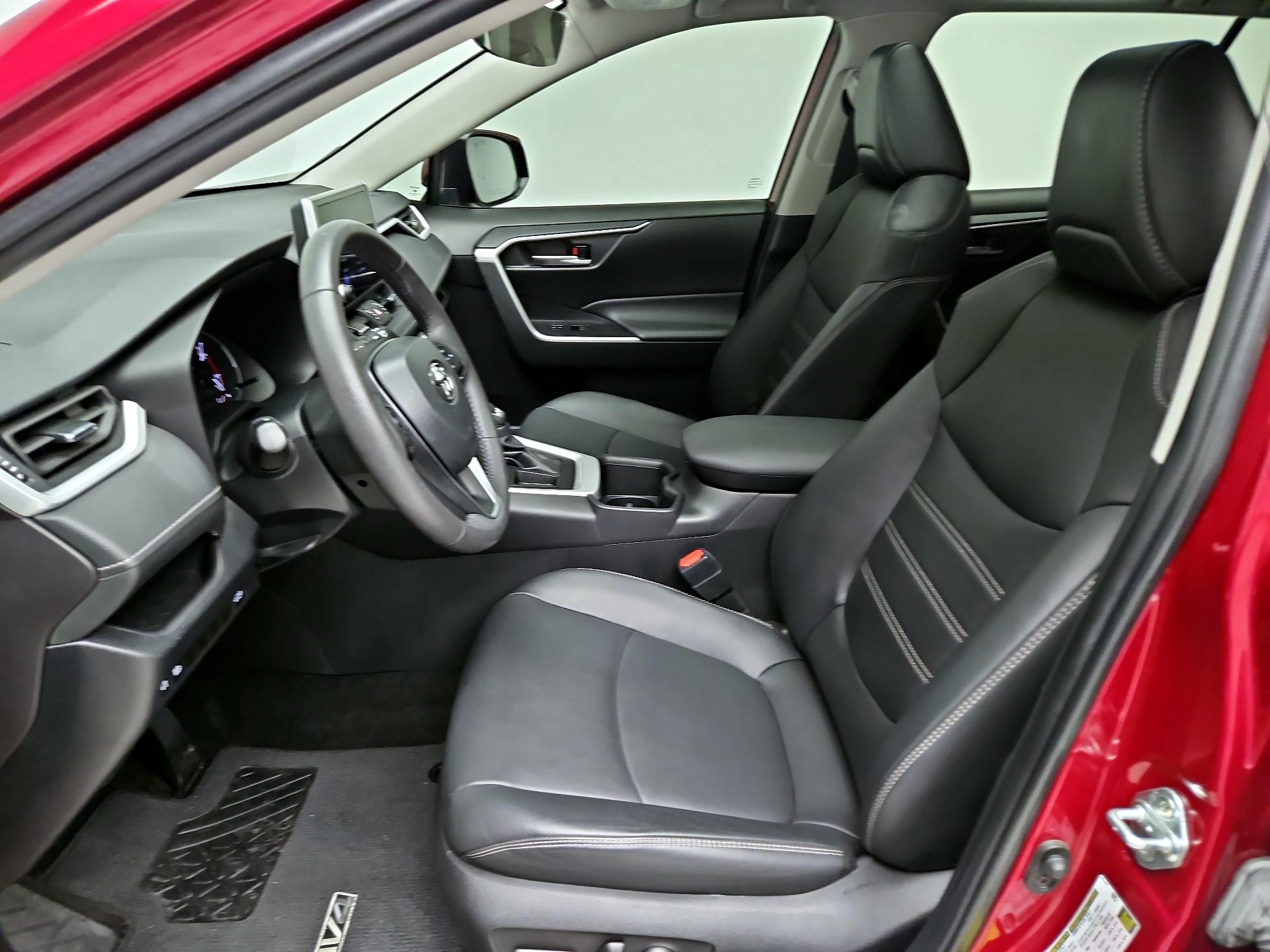 Thumbnail: 2024 Toyota RAV4 - 11