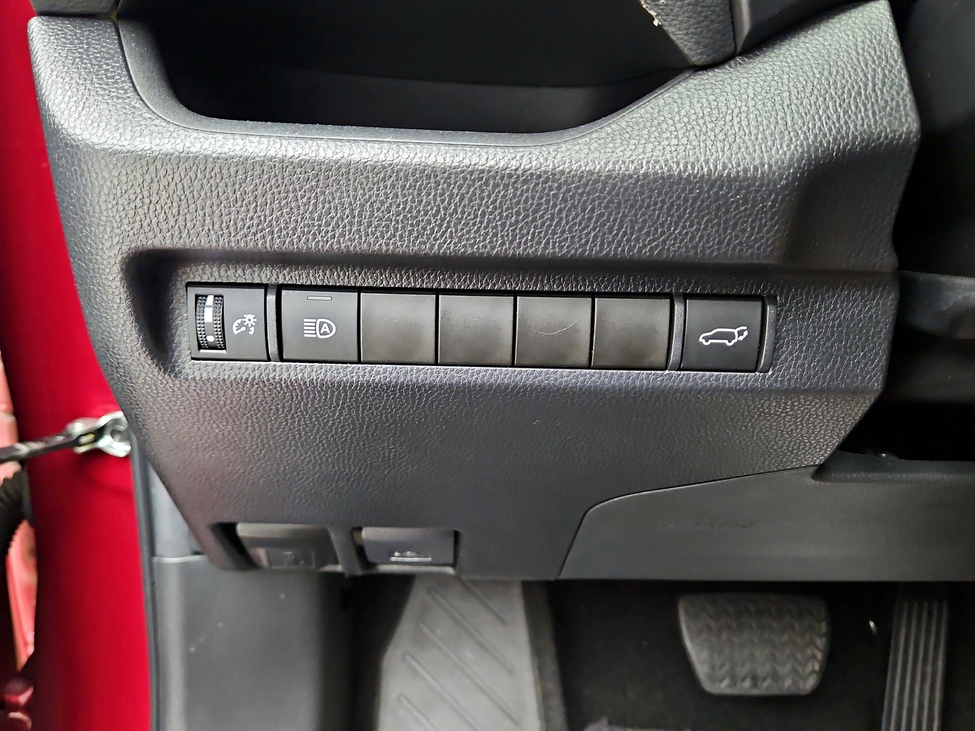 Thumbnail: 2024 Toyota RAV4 - 13