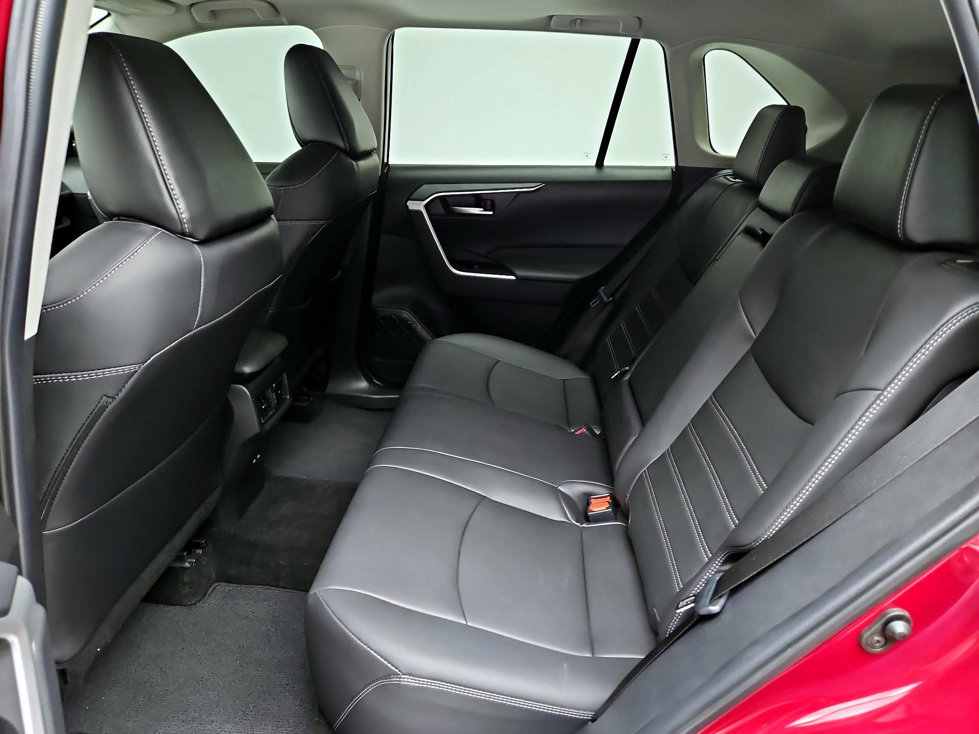 Thumbnail: 2024 Toyota RAV4 - 20