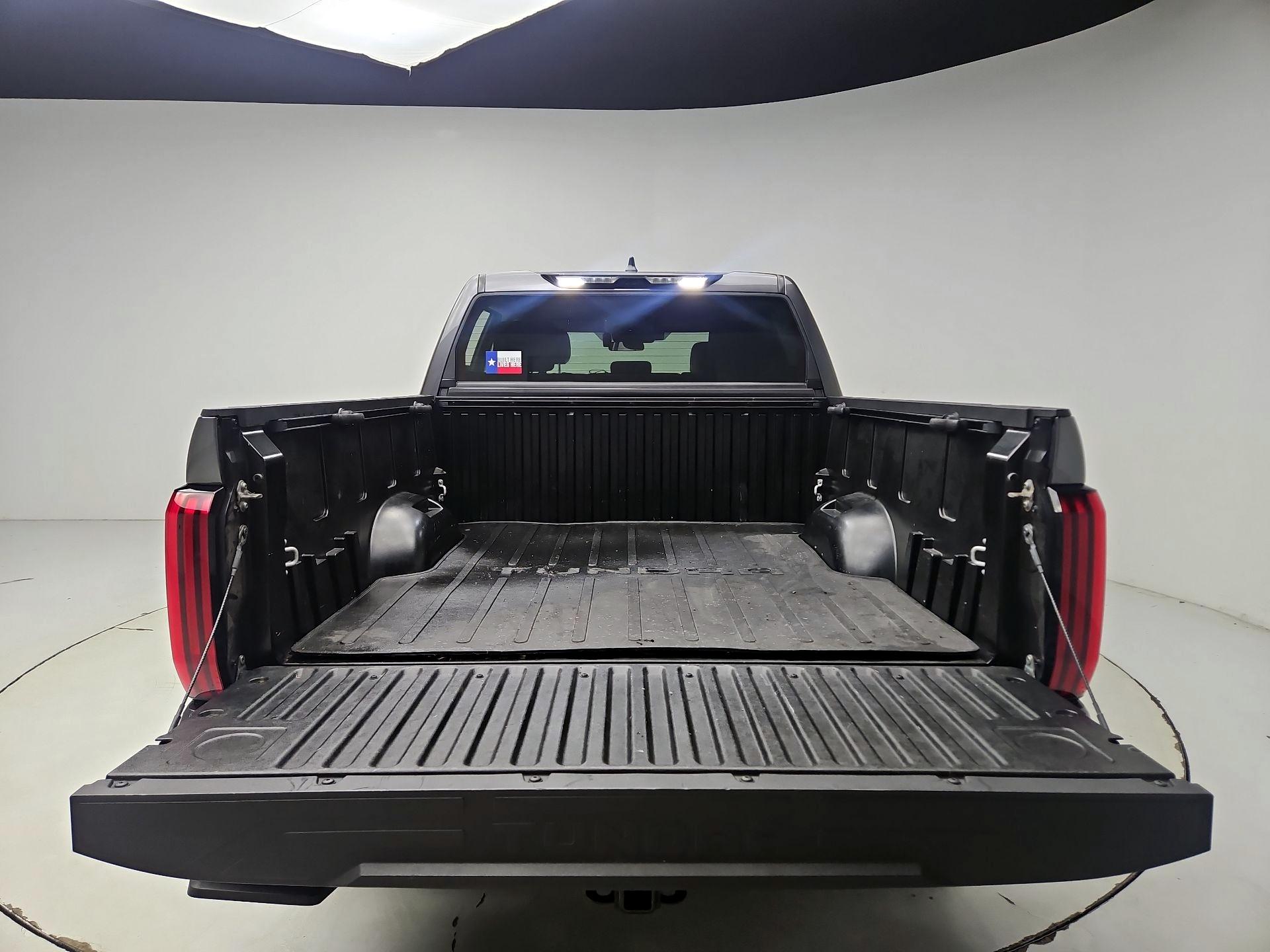 Thumbnail: 2024 Toyota Tundra - 20