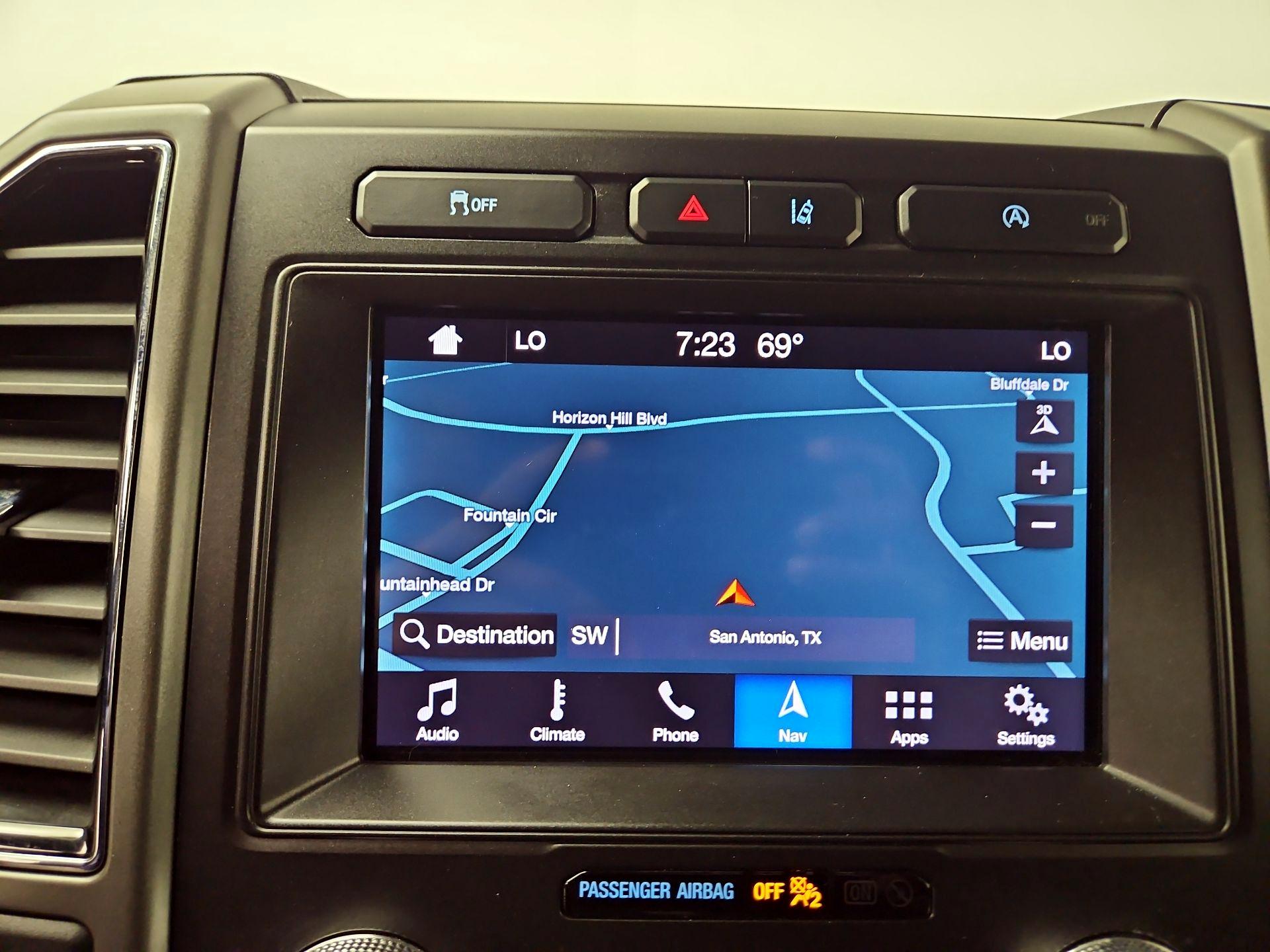 Thumbnail: 2019 Ford Expedition - 14