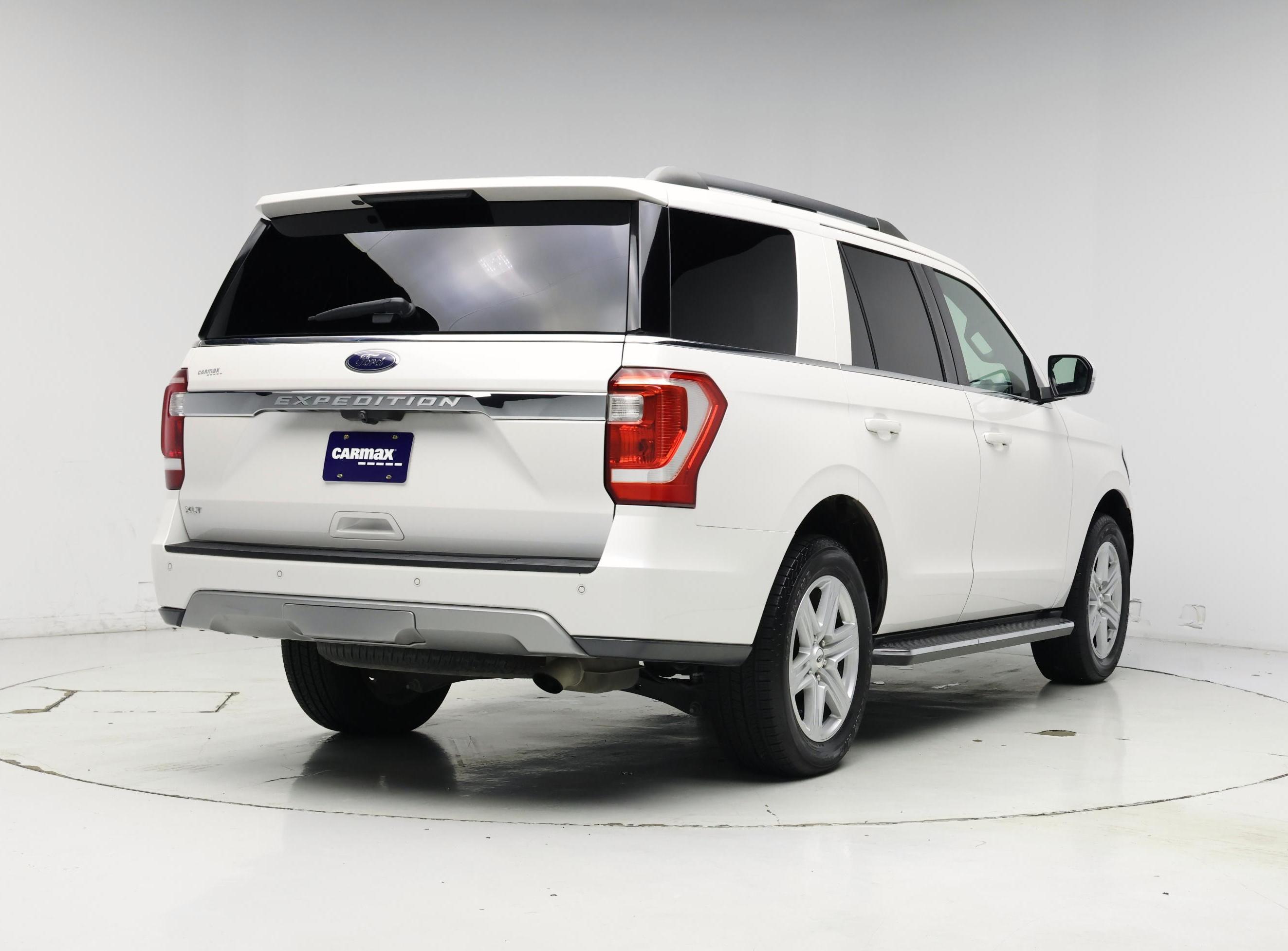 Thumbnail: 2019 Ford Expedition - 8