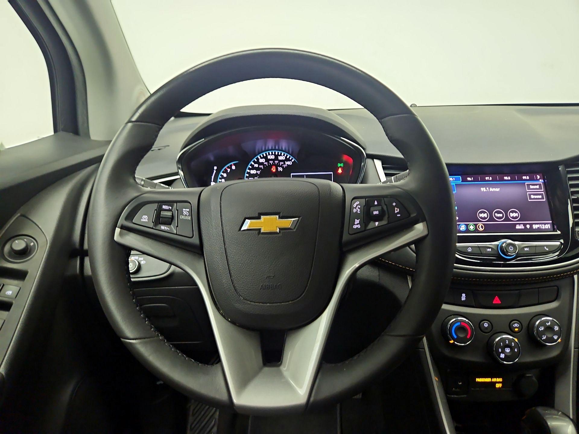 Thumbnail: 2020 Chevrolet Trax - 10