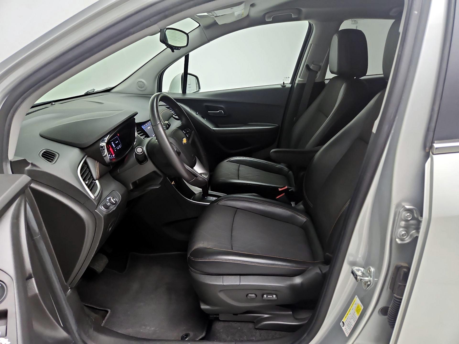 Thumbnail: 2020 Chevrolet Trax - 11