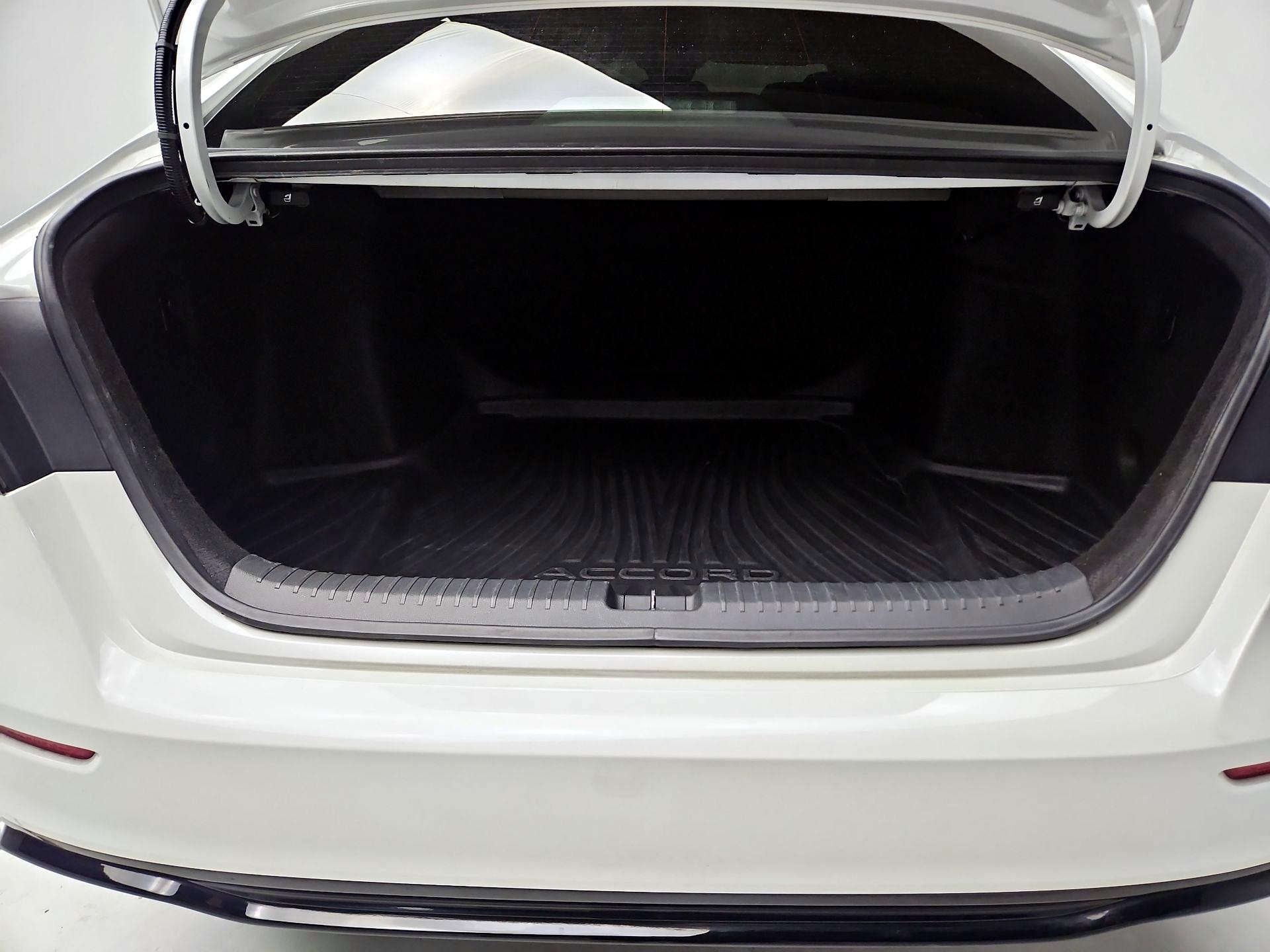 Thumbnail: 2024 Honda Accord - 20