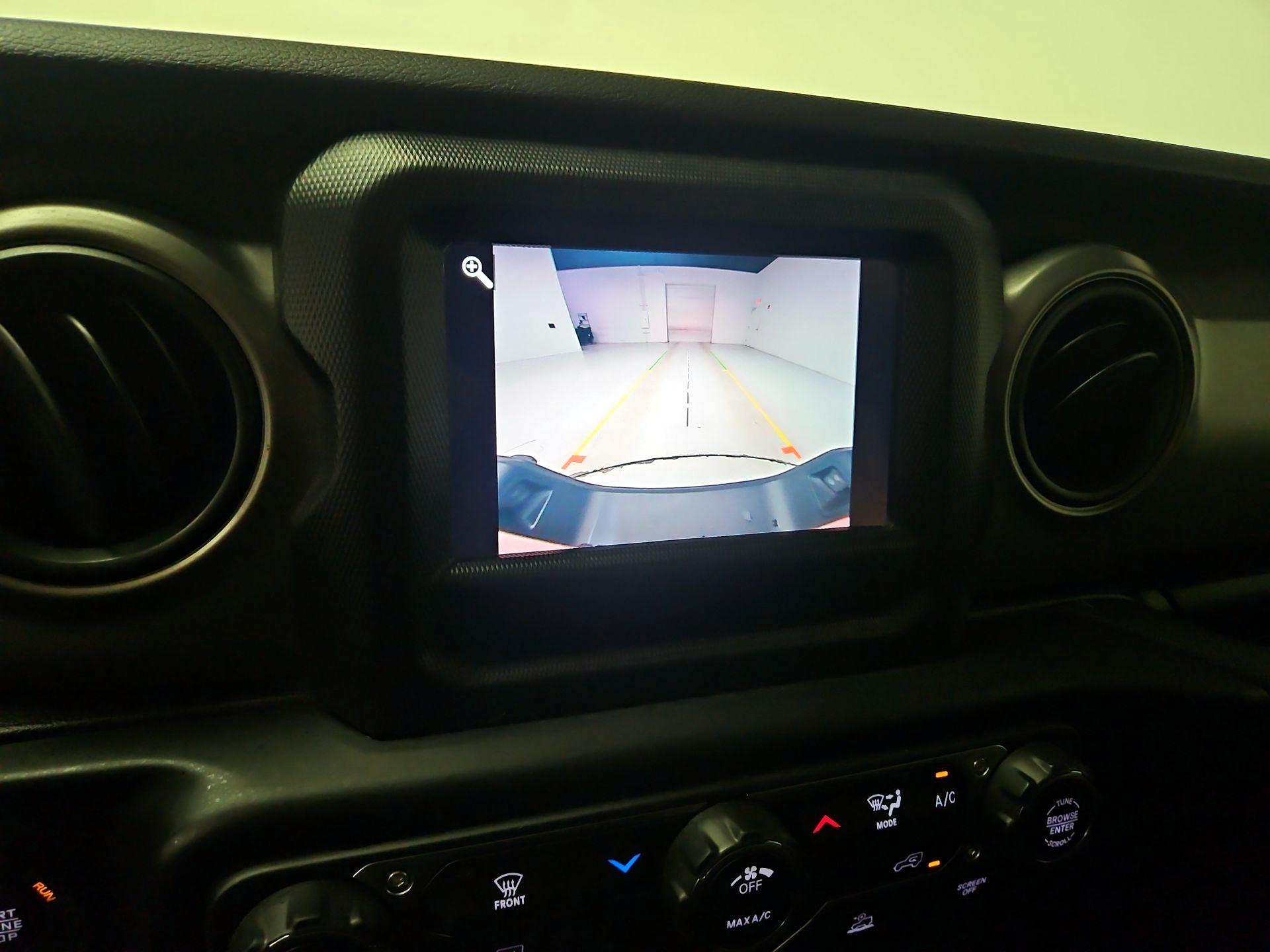 Thumbnail: 2022 Jeep Gladiator - 14