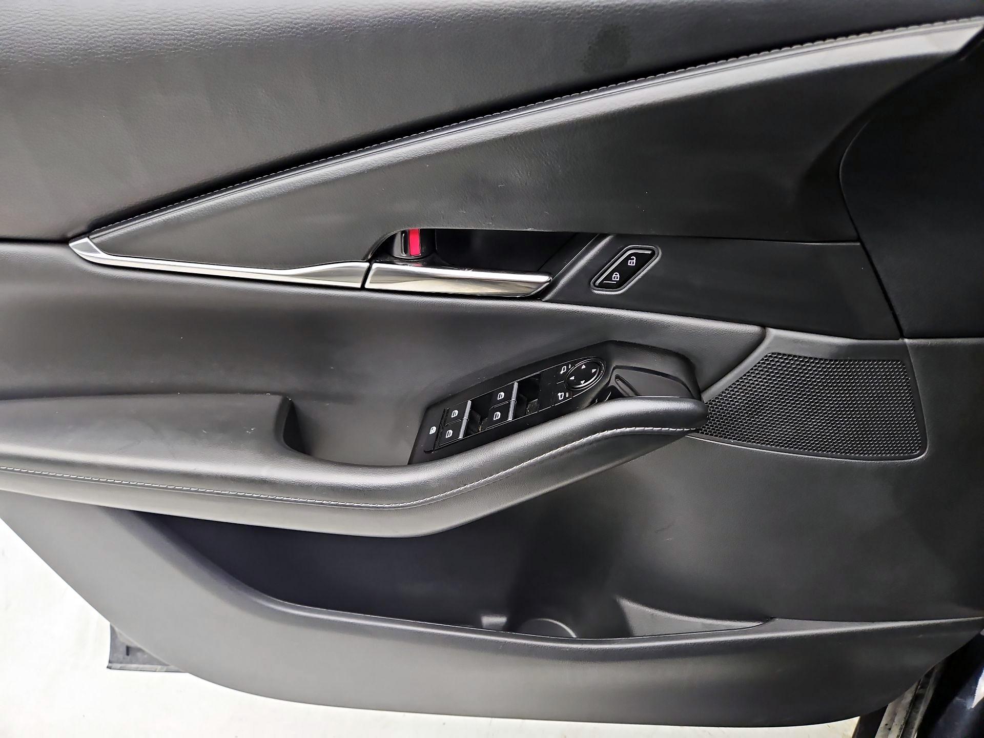 Thumbnail: 2025 Mazda CX-30 - 12