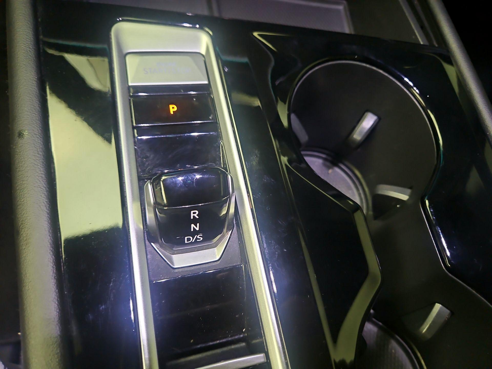 Thumbnail: 2024 Volkswagen Atlas - 17