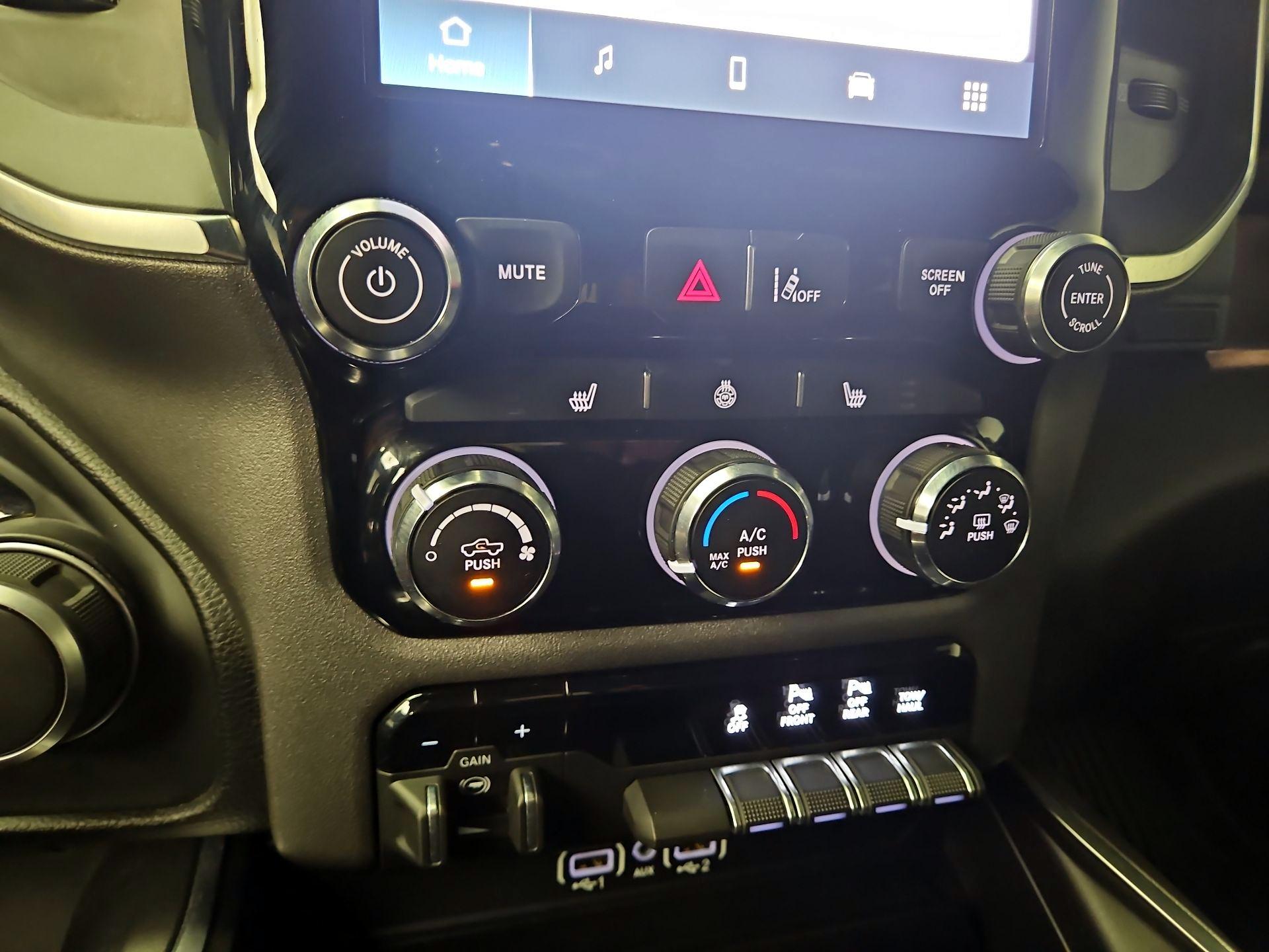 Thumbnail: 2025 RAM 1500 - 16