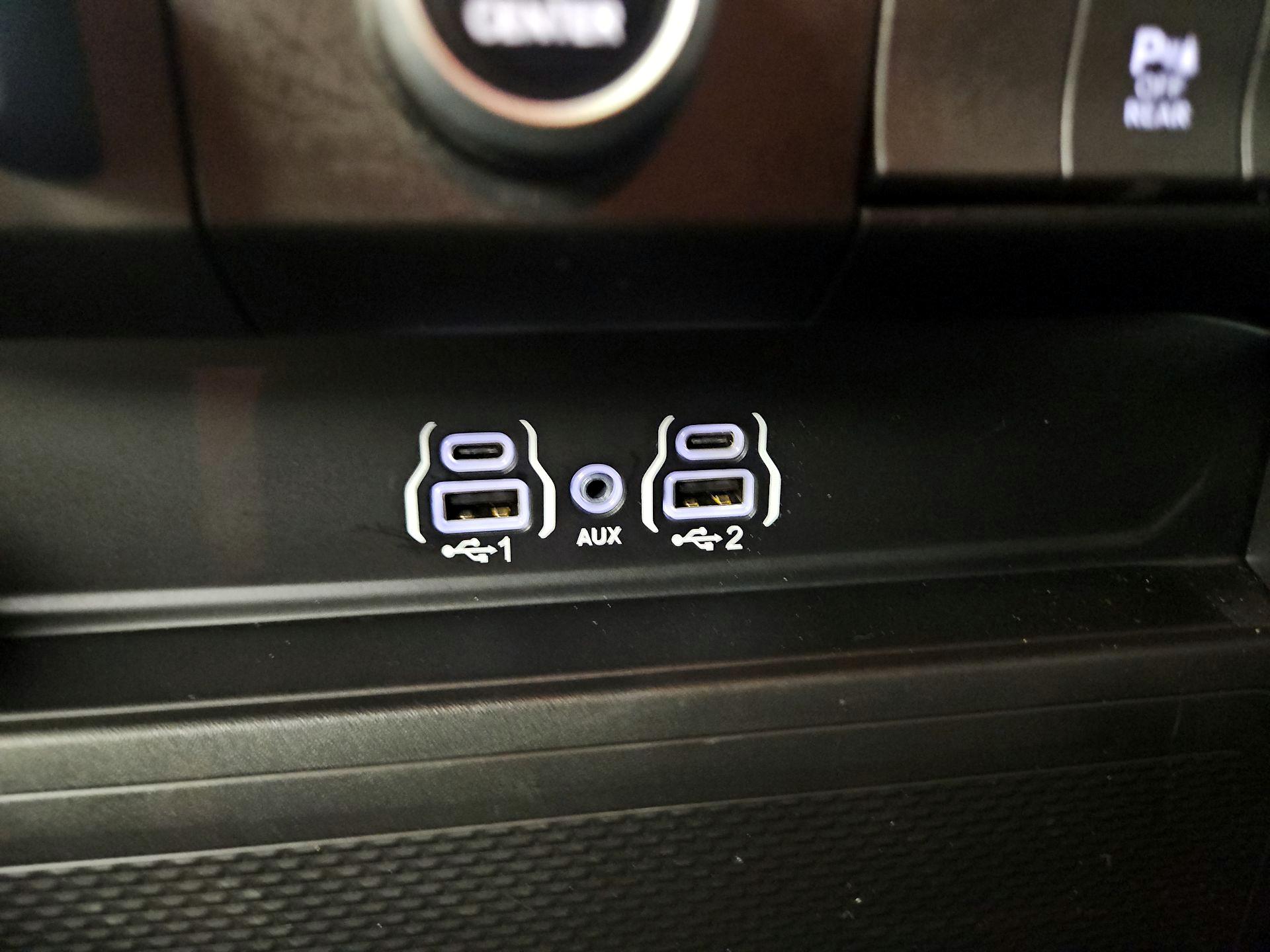 Thumbnail: 2025 RAM 1500 - 18