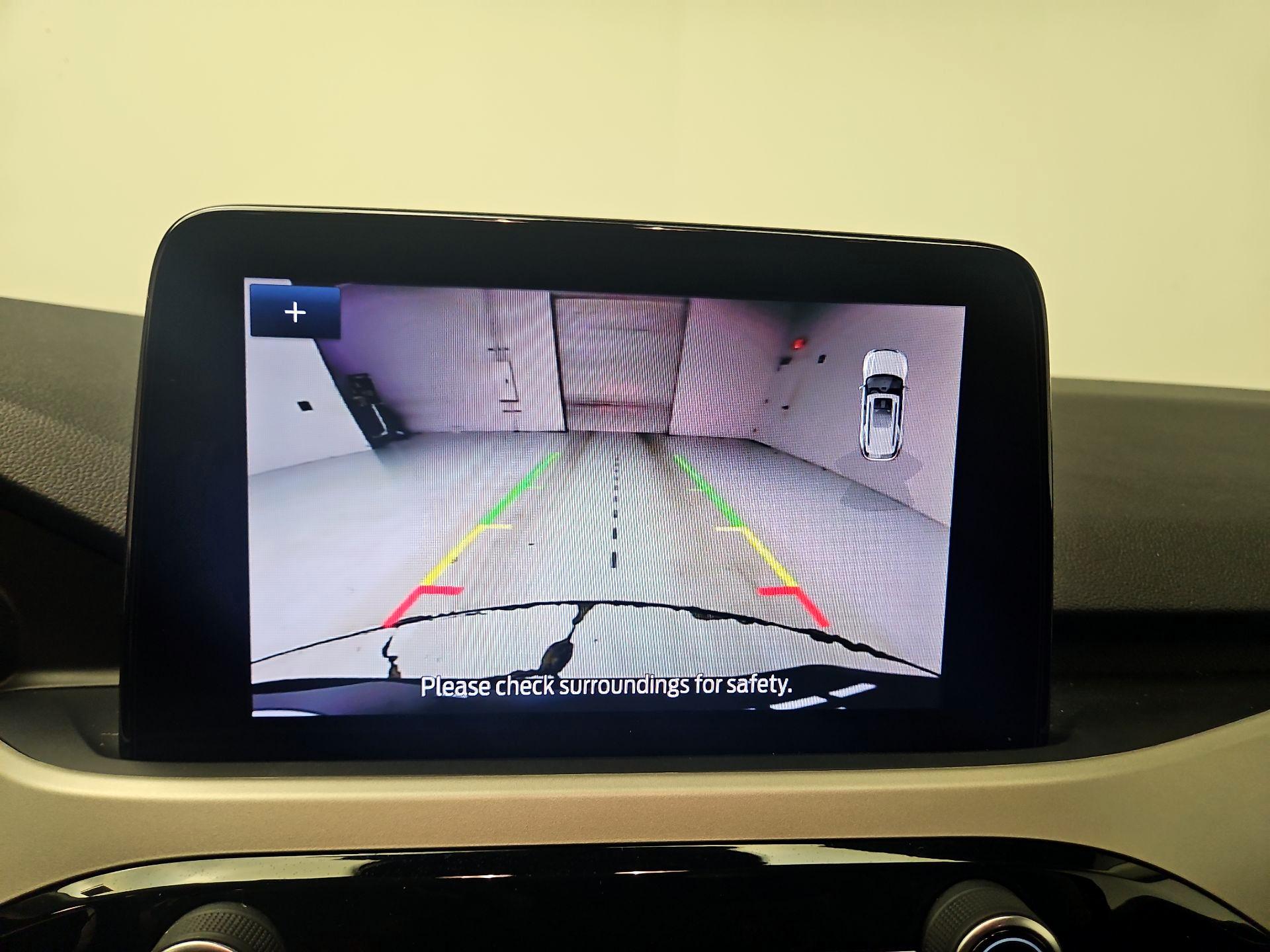 Thumbnail: 2021 Ford Escape - 15