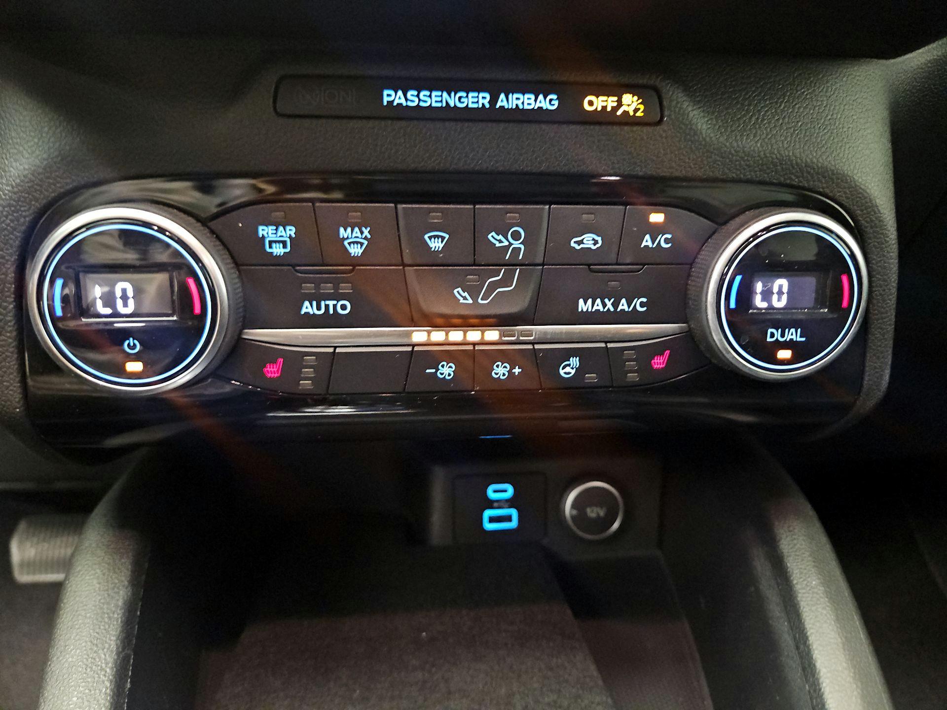 Thumbnail: 2021 Ford Escape - 17