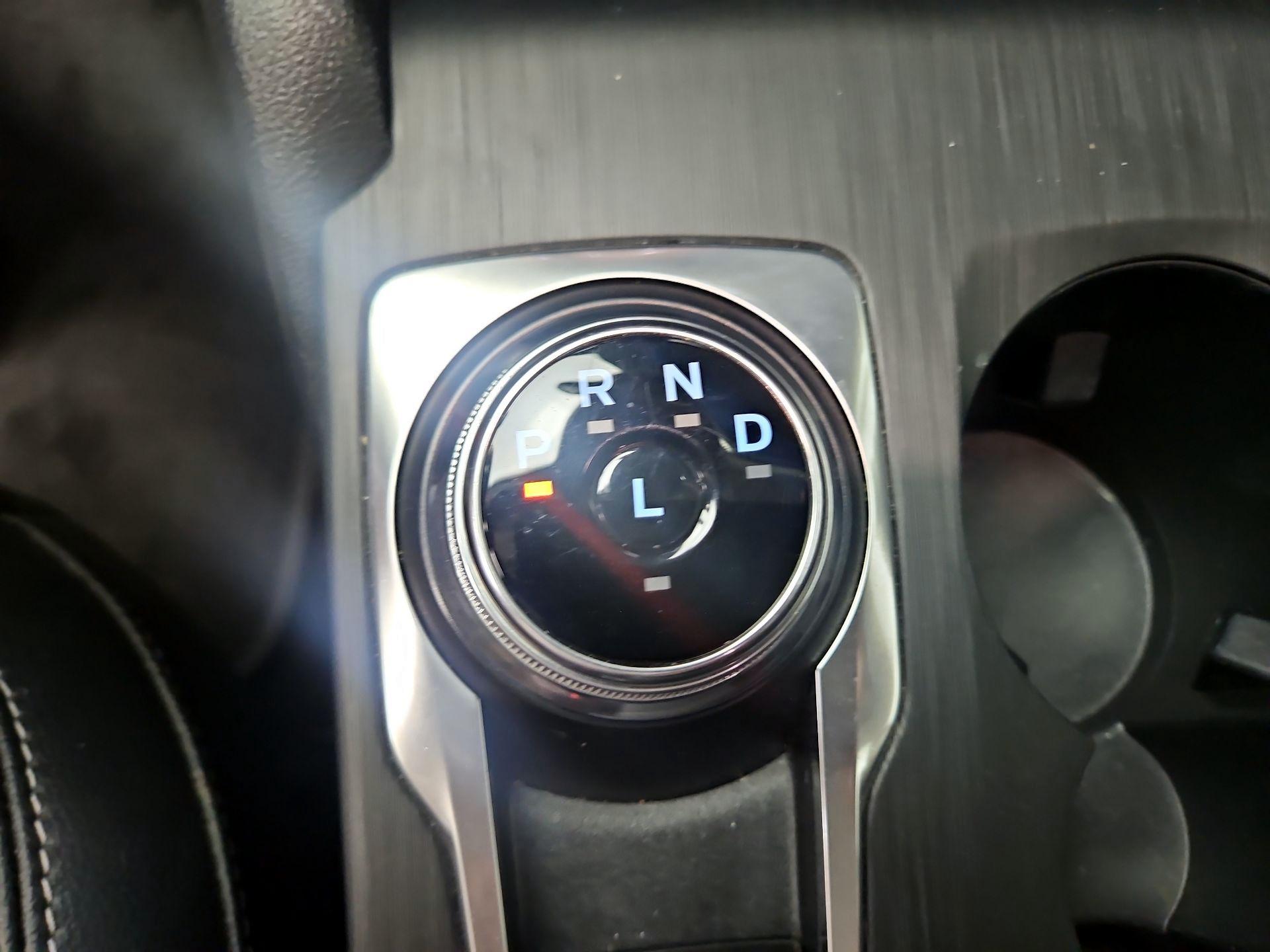 Thumbnail: 2021 Ford Escape - 18