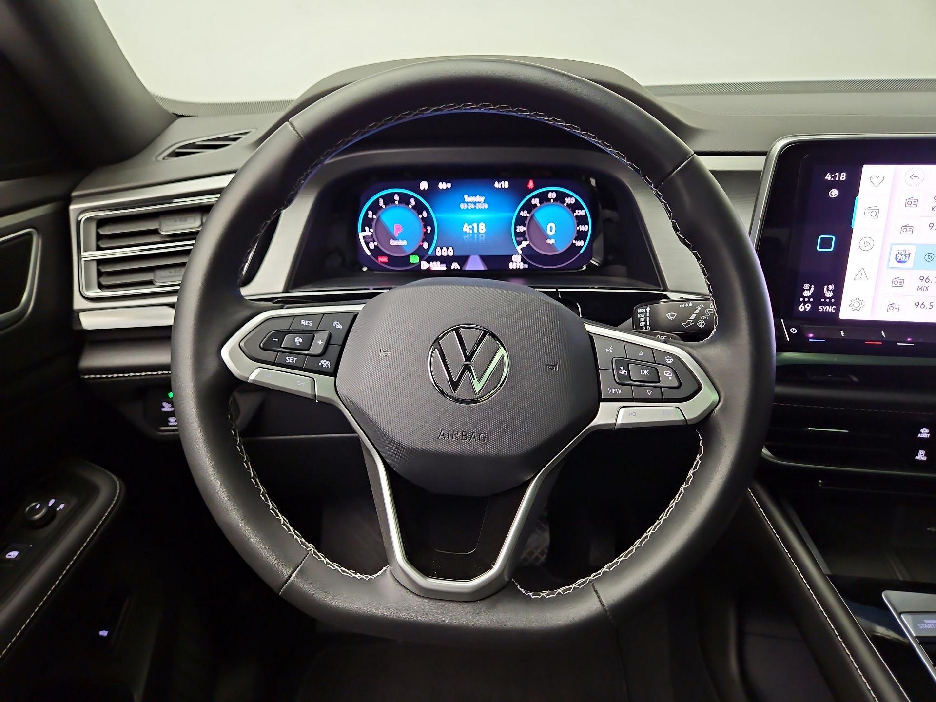 Thumbnail: 2024 Volkswagen Atlas - 10