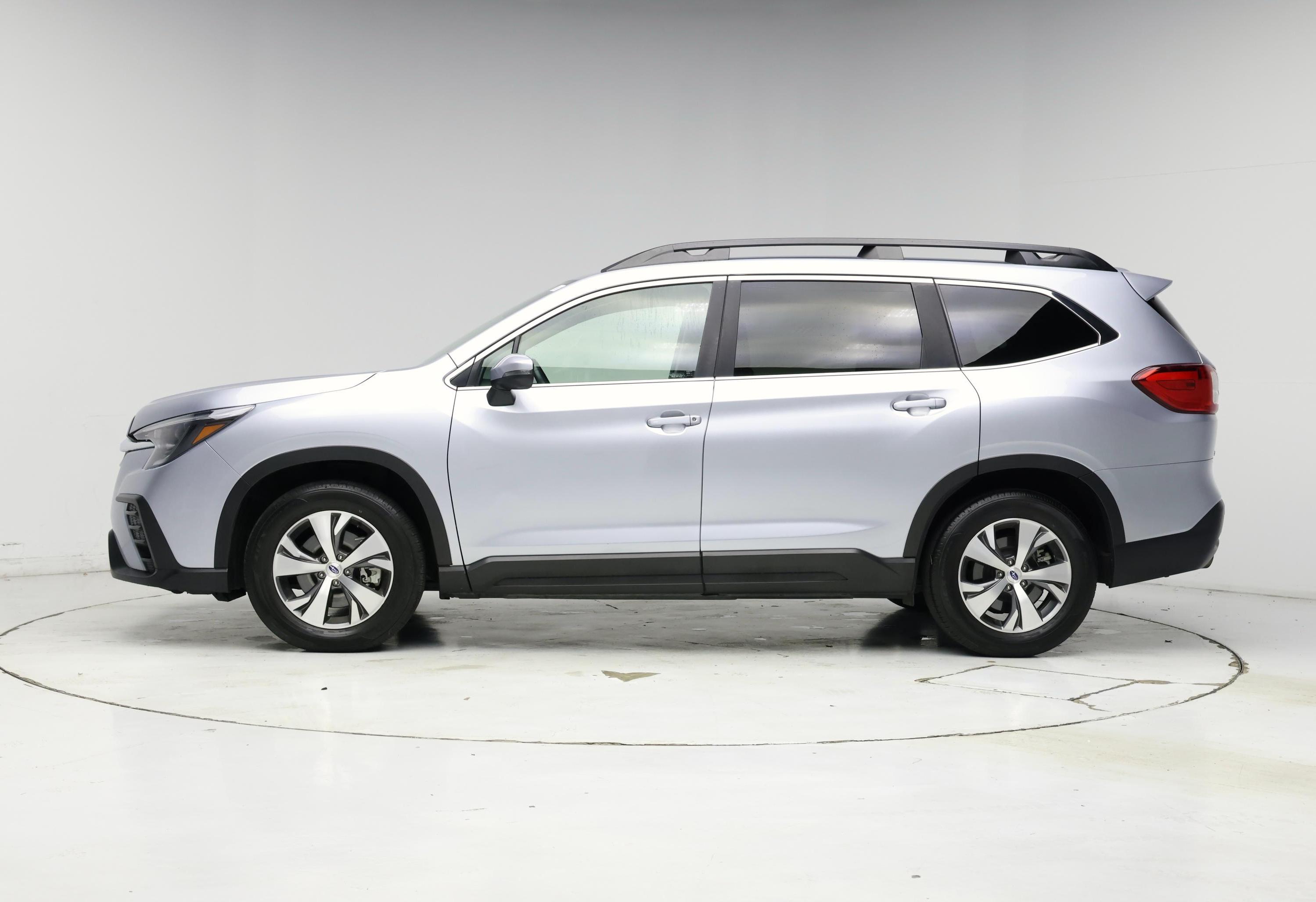 Thumbnail: 2023 Subaru Ascent - 3