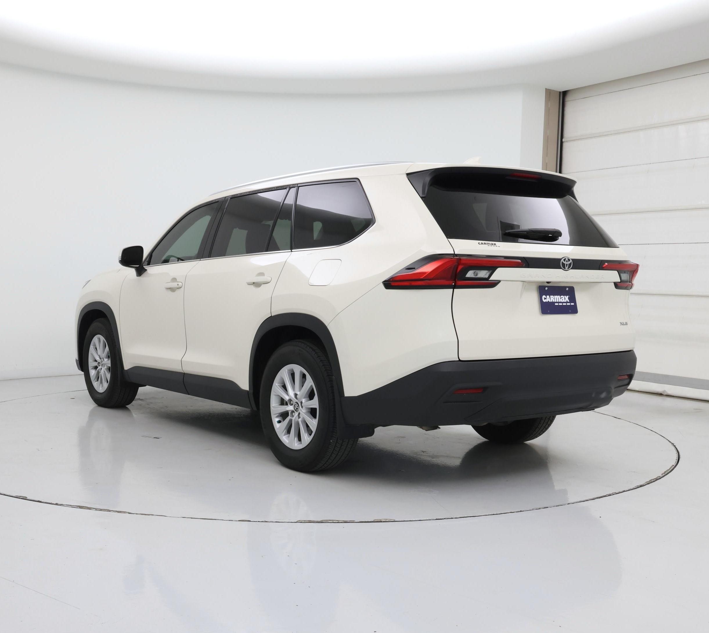 Thumbnail: 2024 Toyota Grand Highlander - 2