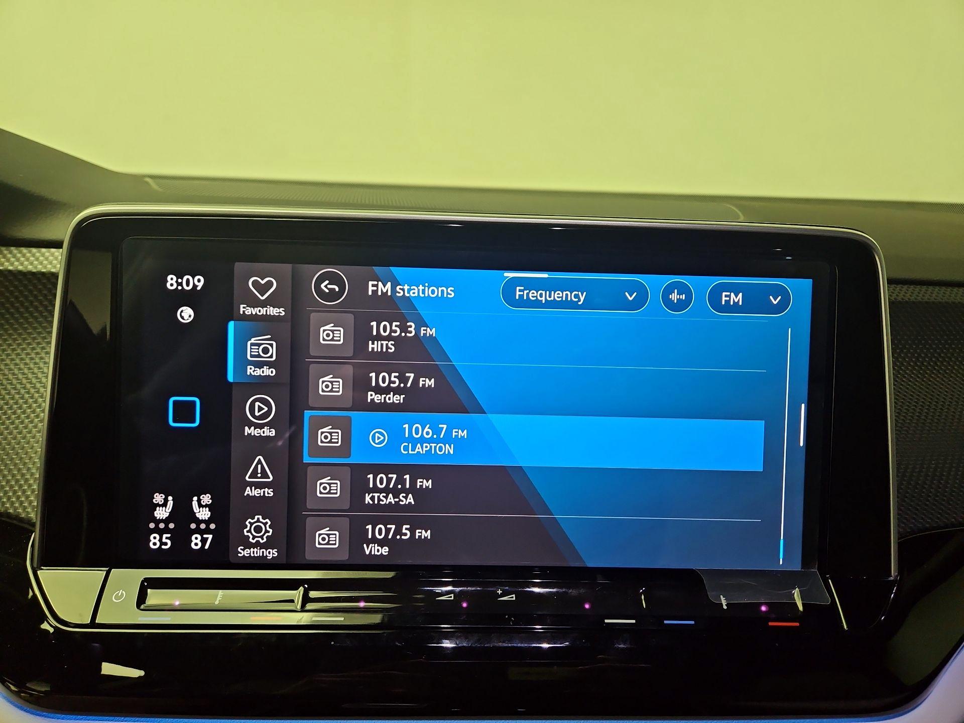 Thumbnail: 2024 Volkswagen Atlas - 16