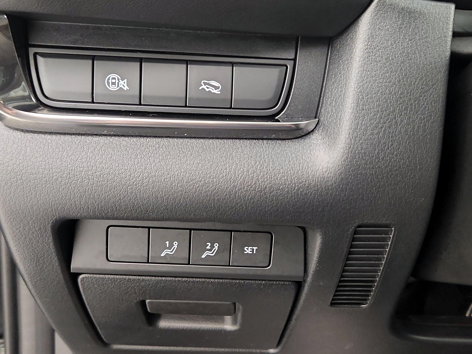 Thumbnail: 2025 Mazda CX-30 - 13