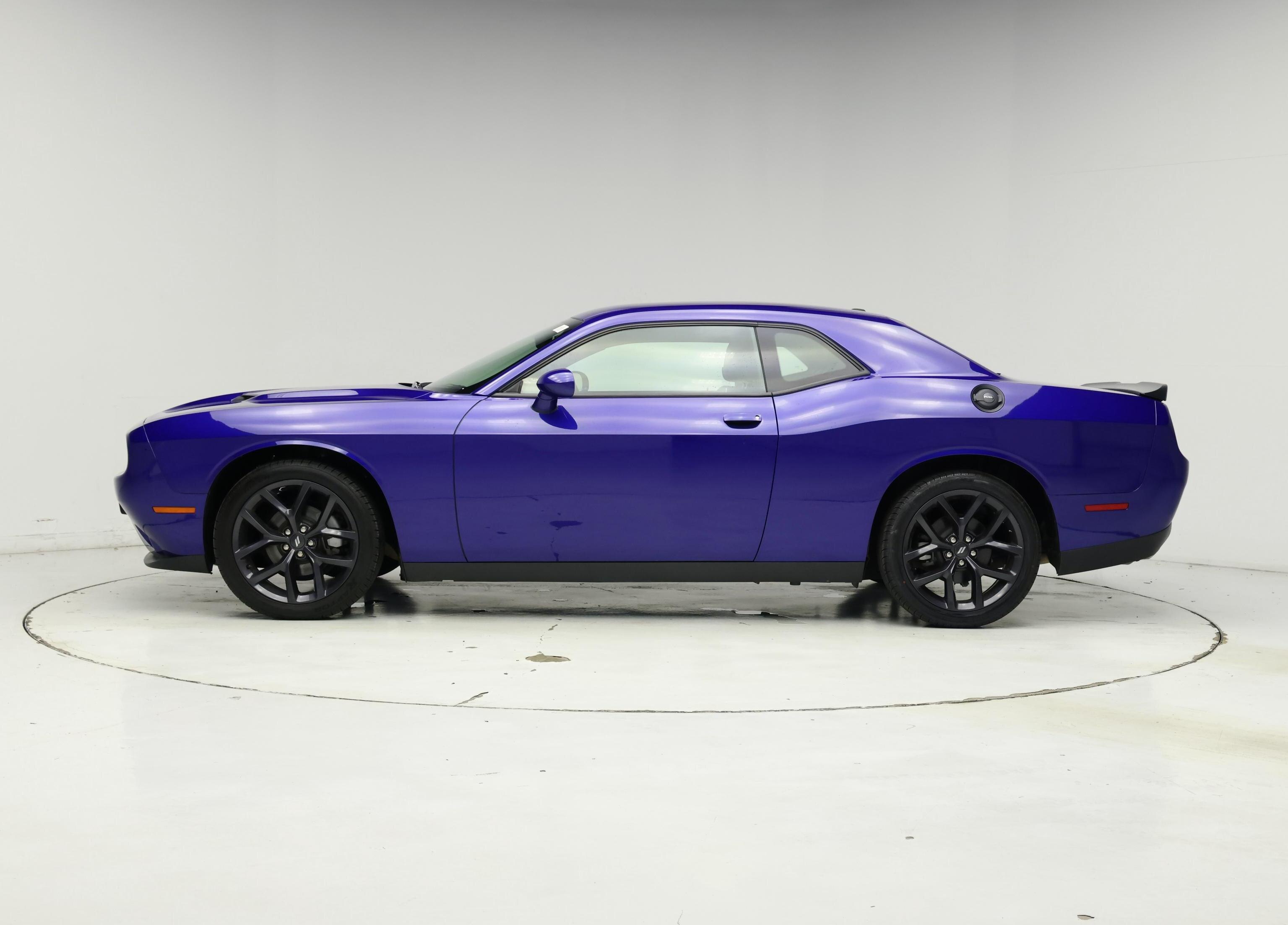 Thumbnail: 2021 Dodge Challenger - 3