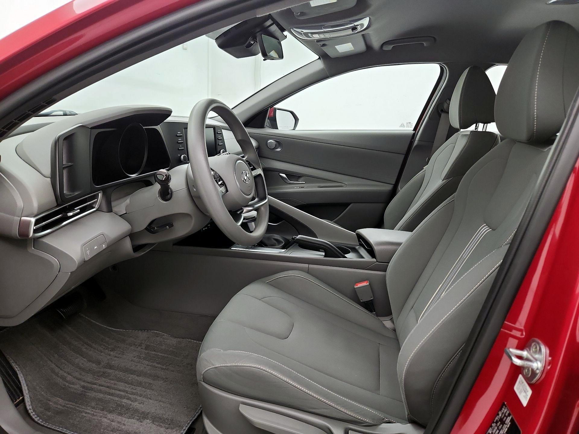 Thumbnail: 2023 Hyundai Elantra - 11