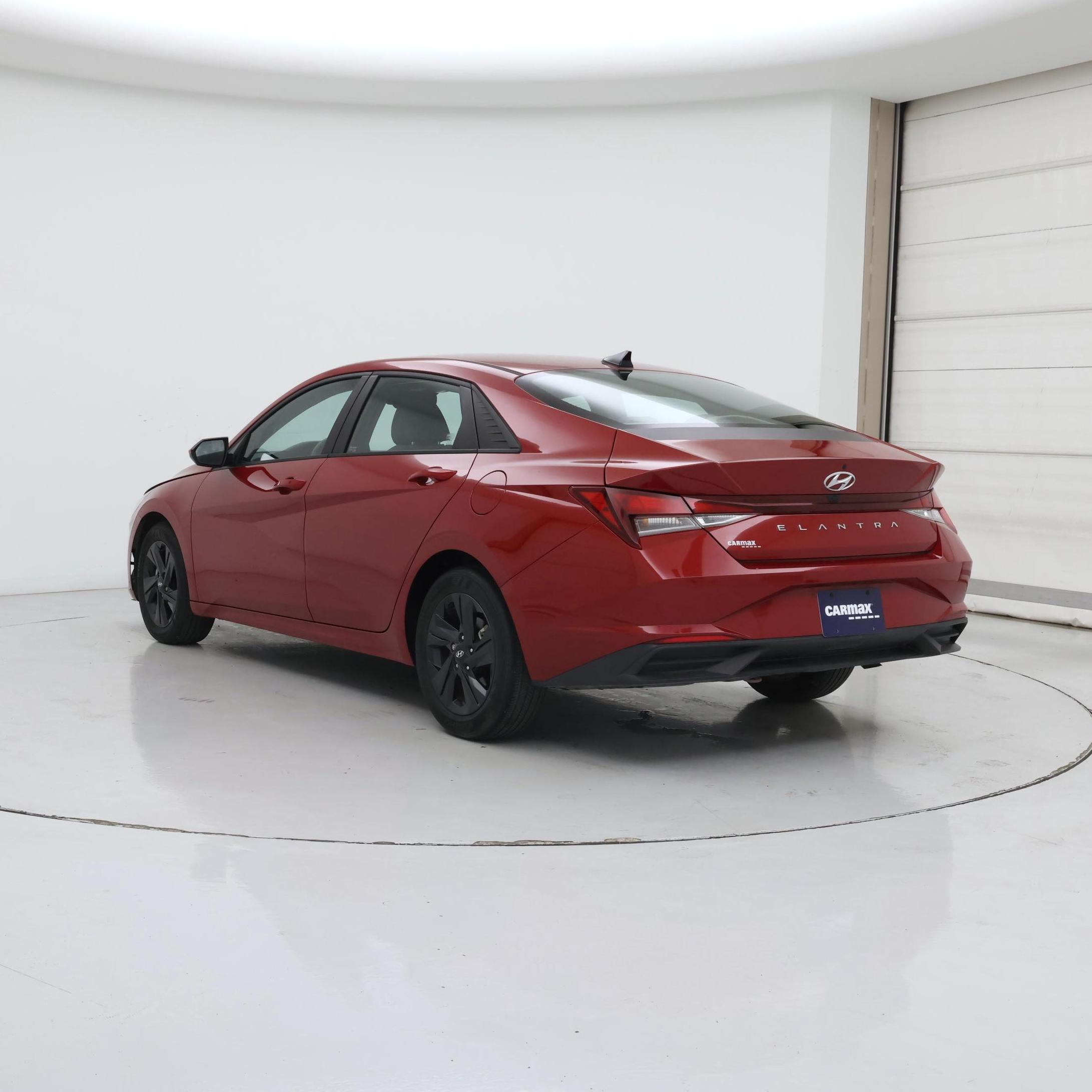 Thumbnail: 2023 Hyundai Elantra - 2