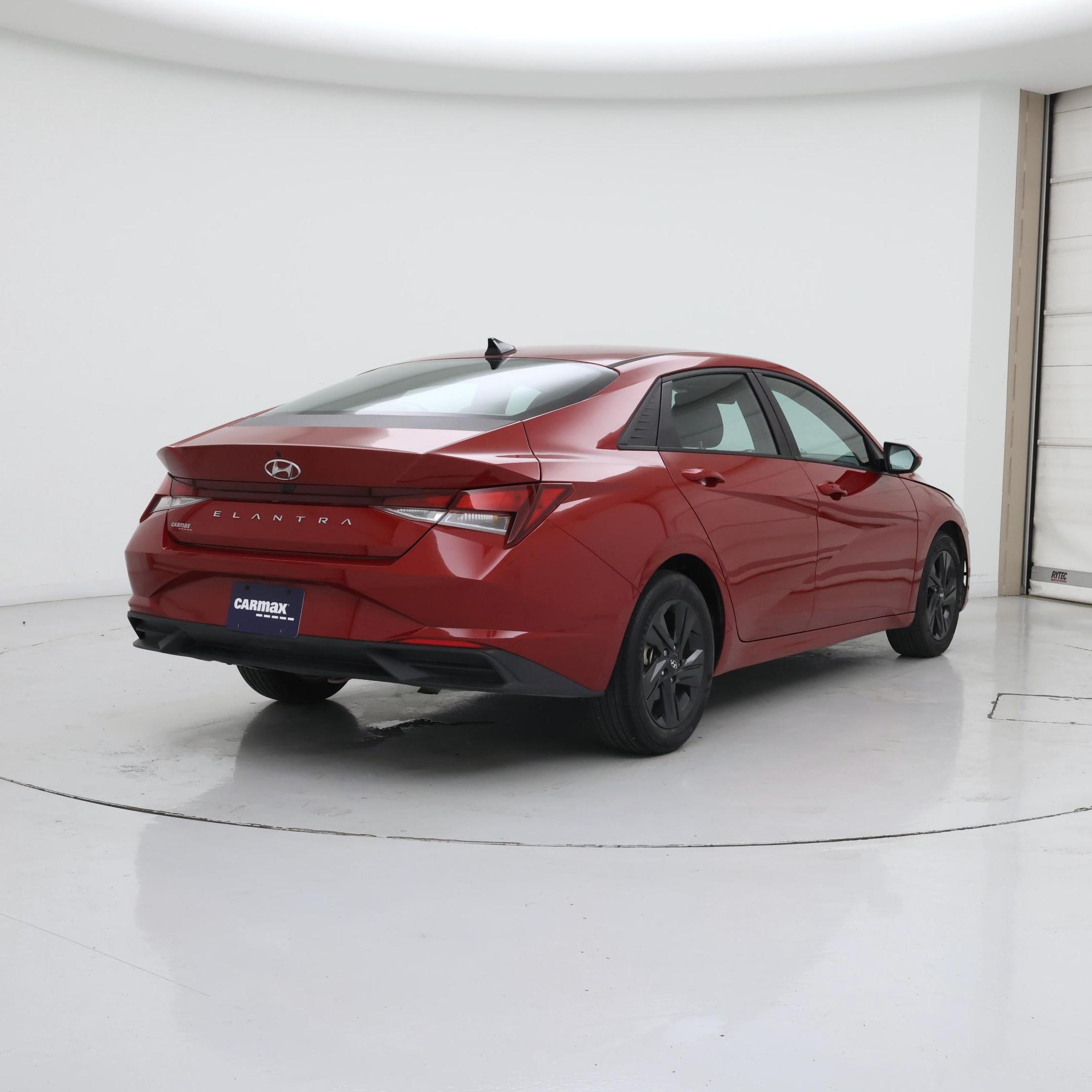 Thumbnail: 2023 Hyundai Elantra - 8