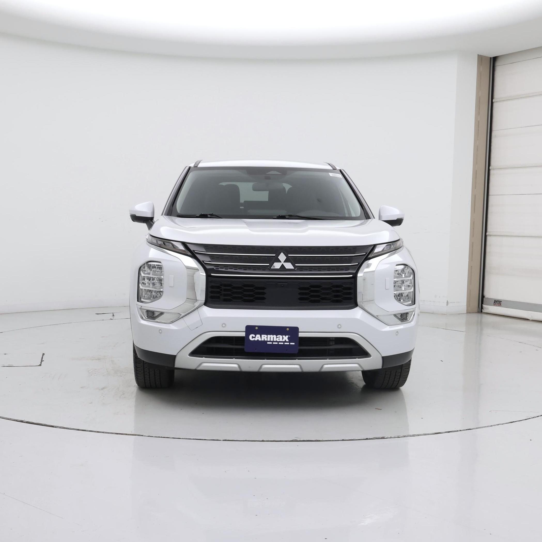 Thumbnail: 2024 Mitsubishi Outlander - 5