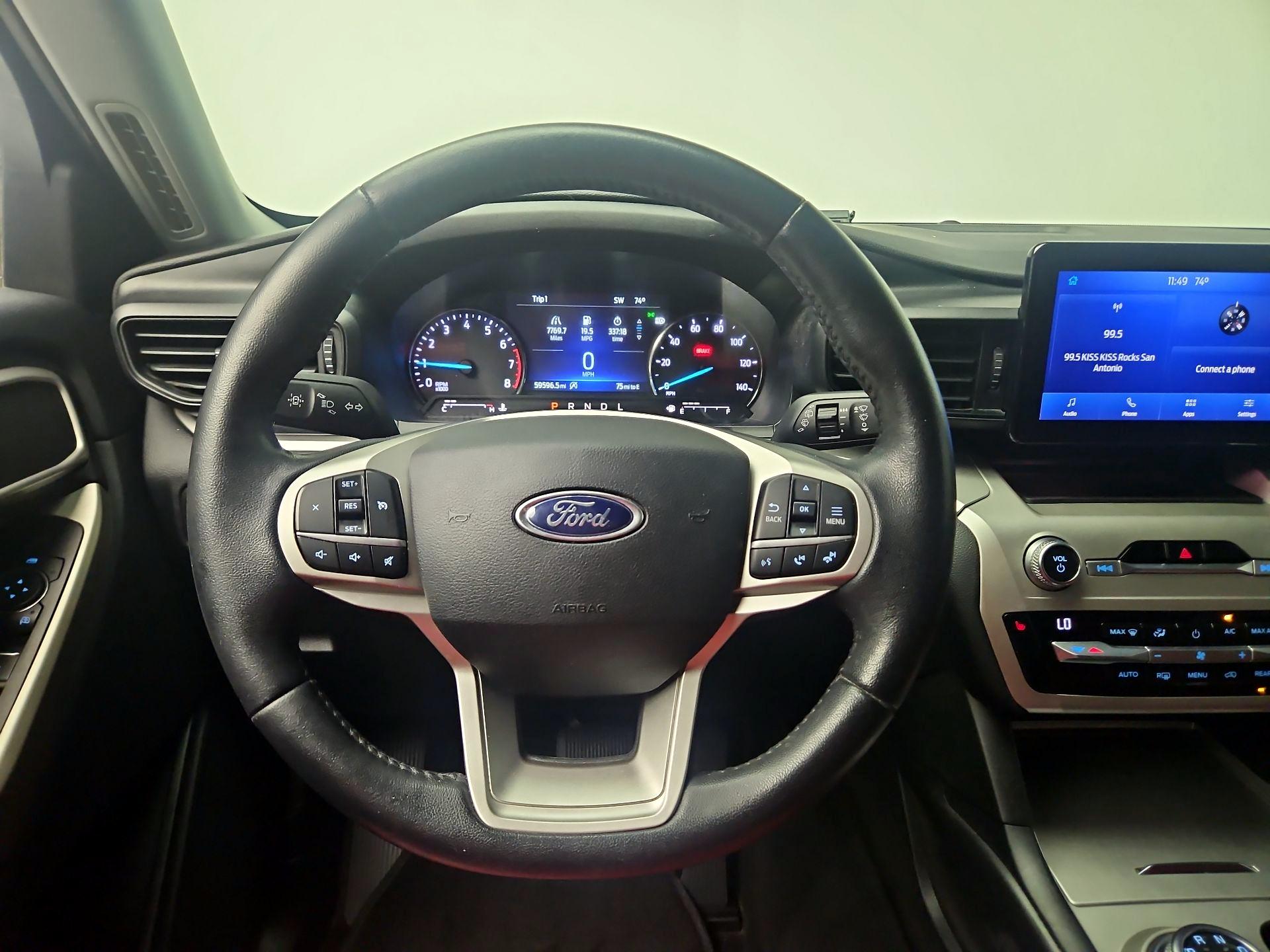 Thumbnail: 2021 Ford Explorer - 10