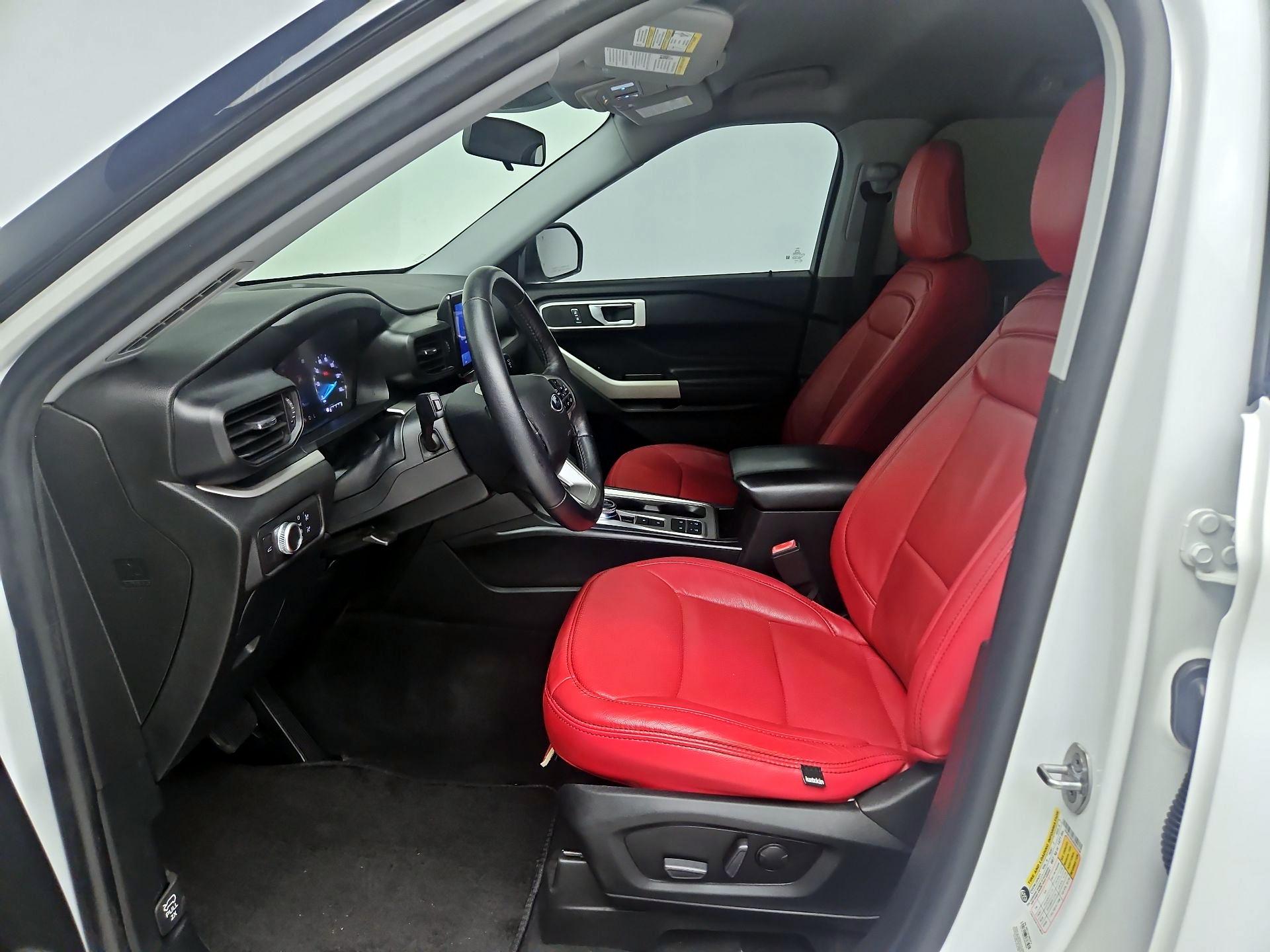 Thumbnail: 2021 Ford Explorer - 11