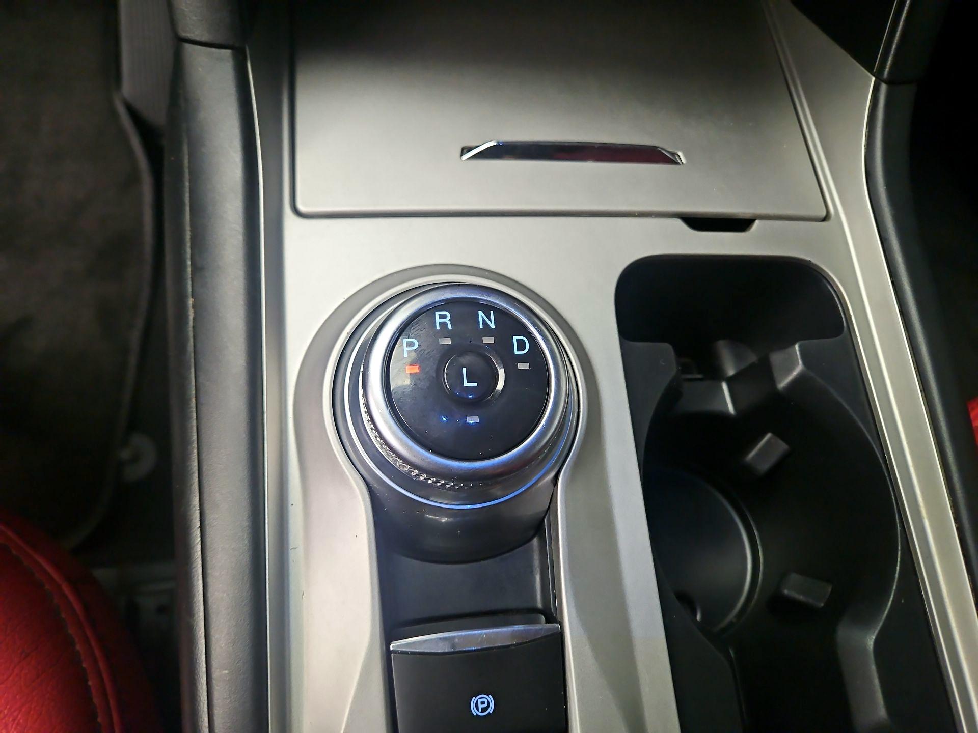 Thumbnail: 2021 Ford Explorer - 17