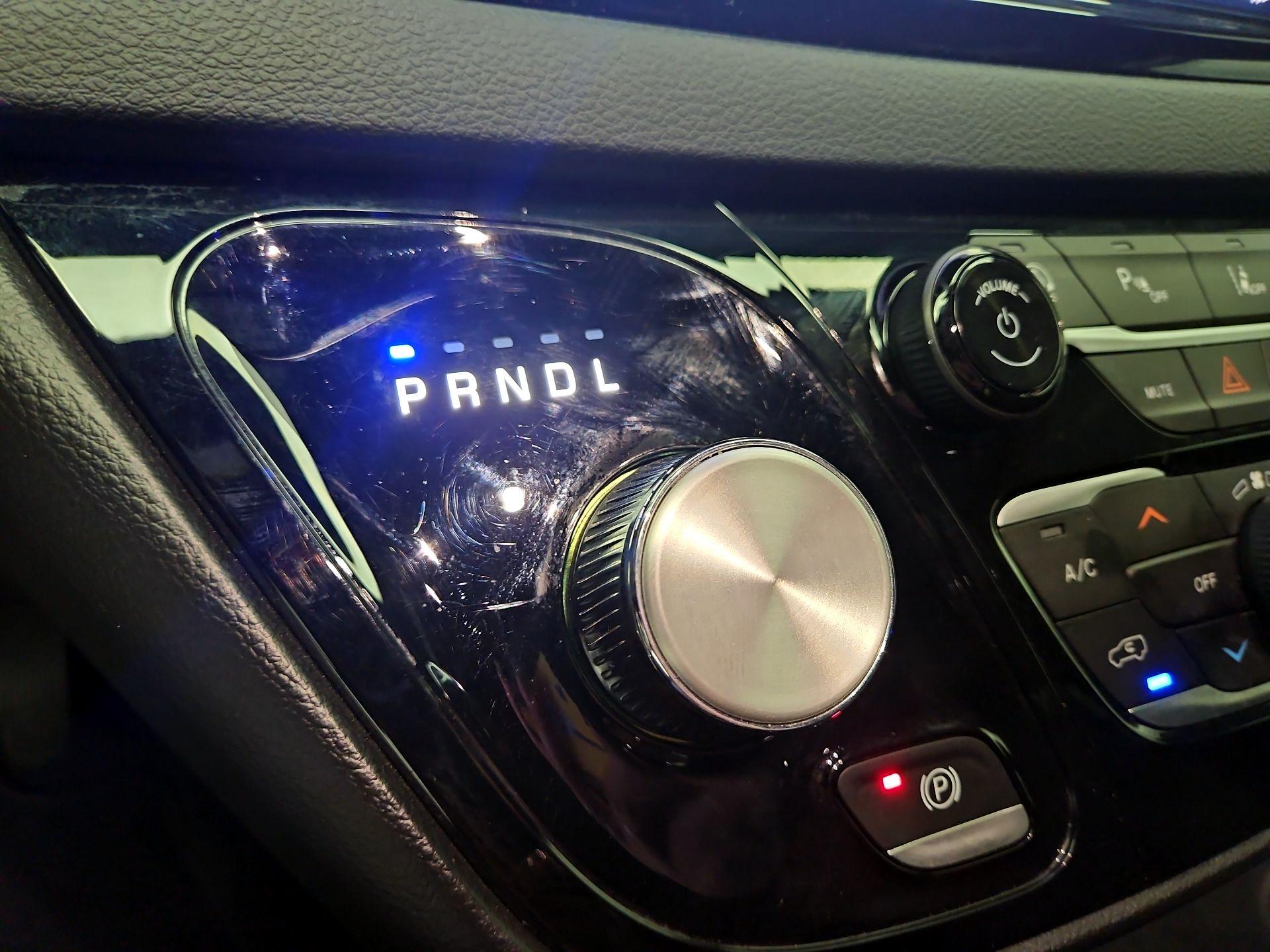 Thumbnail: 2025 Chrysler Pacifica - 17